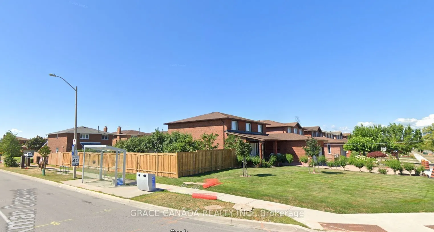 162 Jackman Crescent #Lower