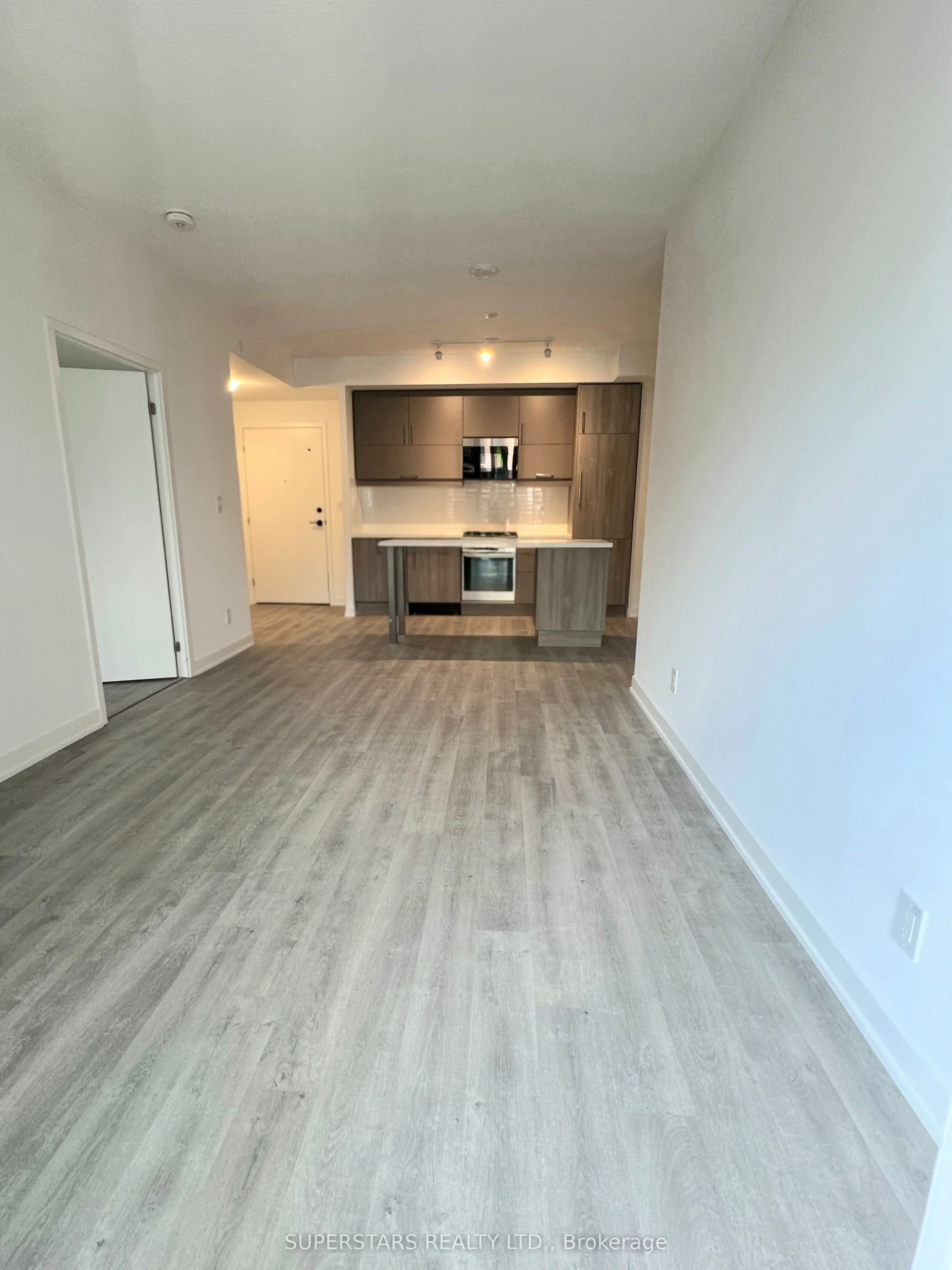 8119 Birchmount Road #833