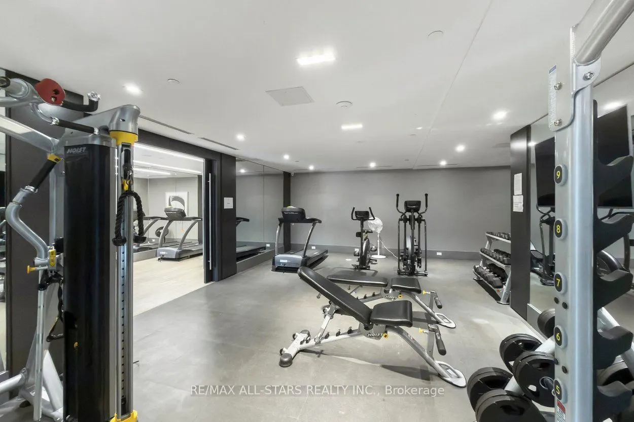 20 Fred Varley Drive #219