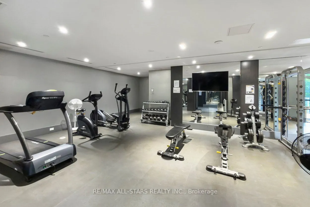 20 Fred Varley Drive #219