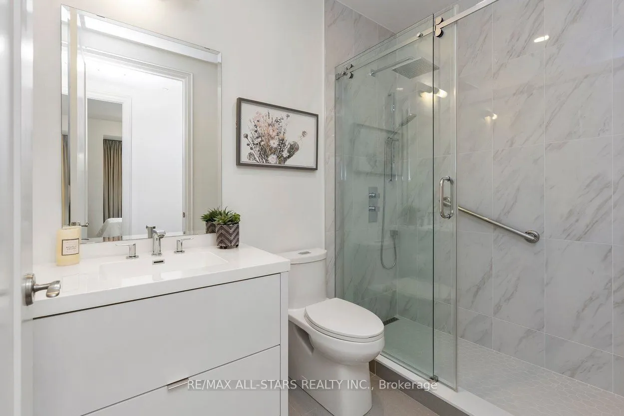 20 Fred Varley Drive #219