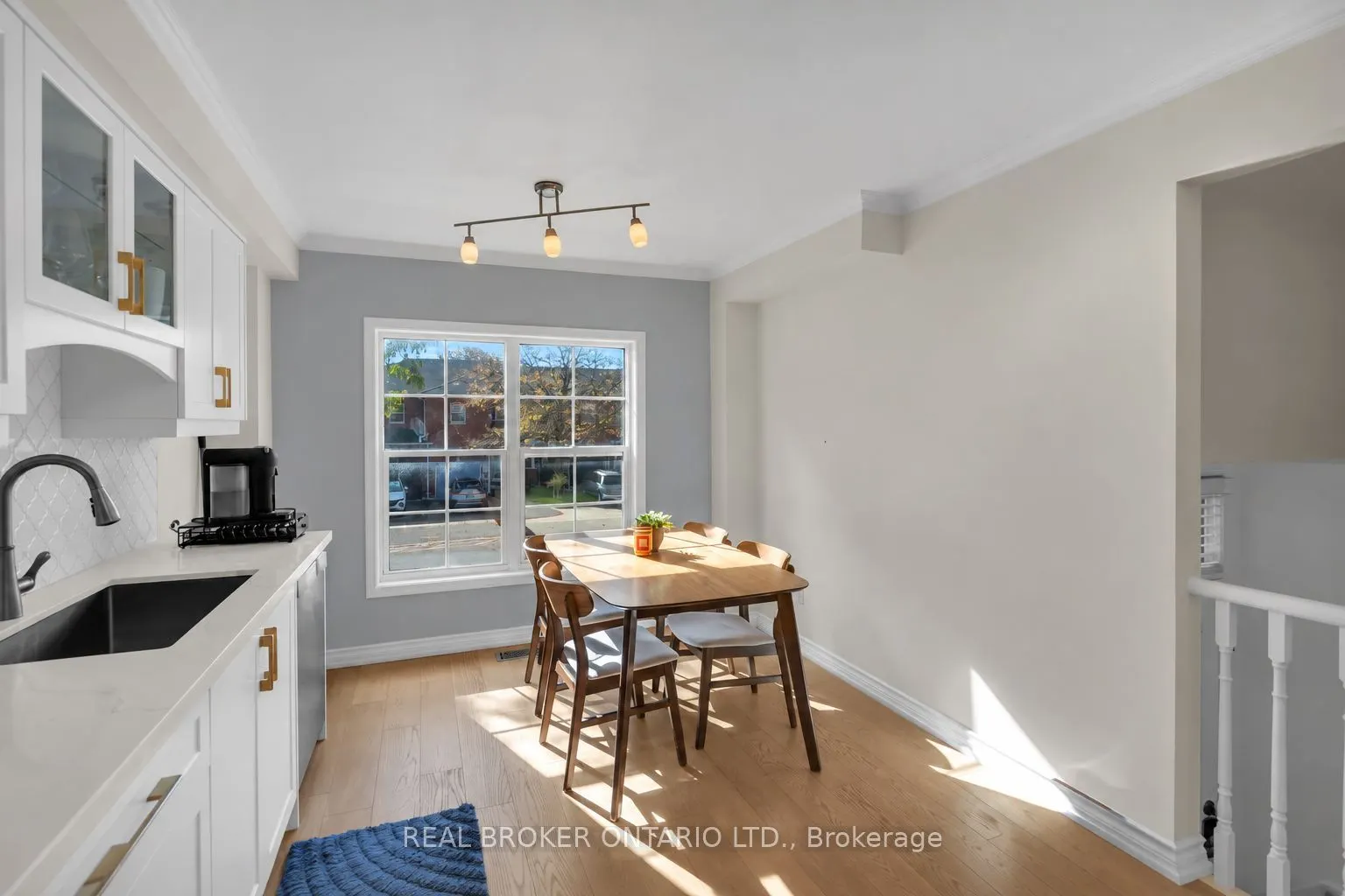 565 Bondi Avenue
