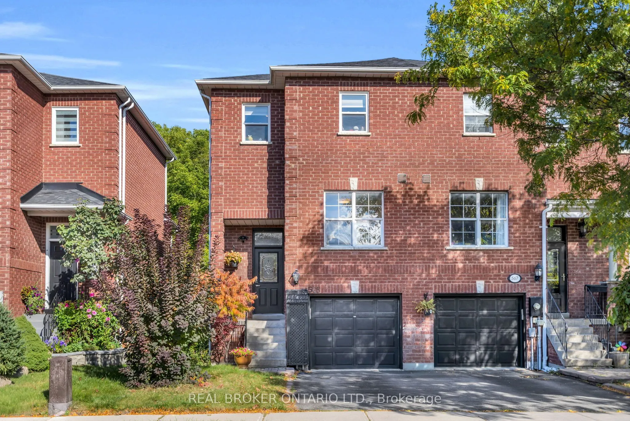 565 Bondi Avenue