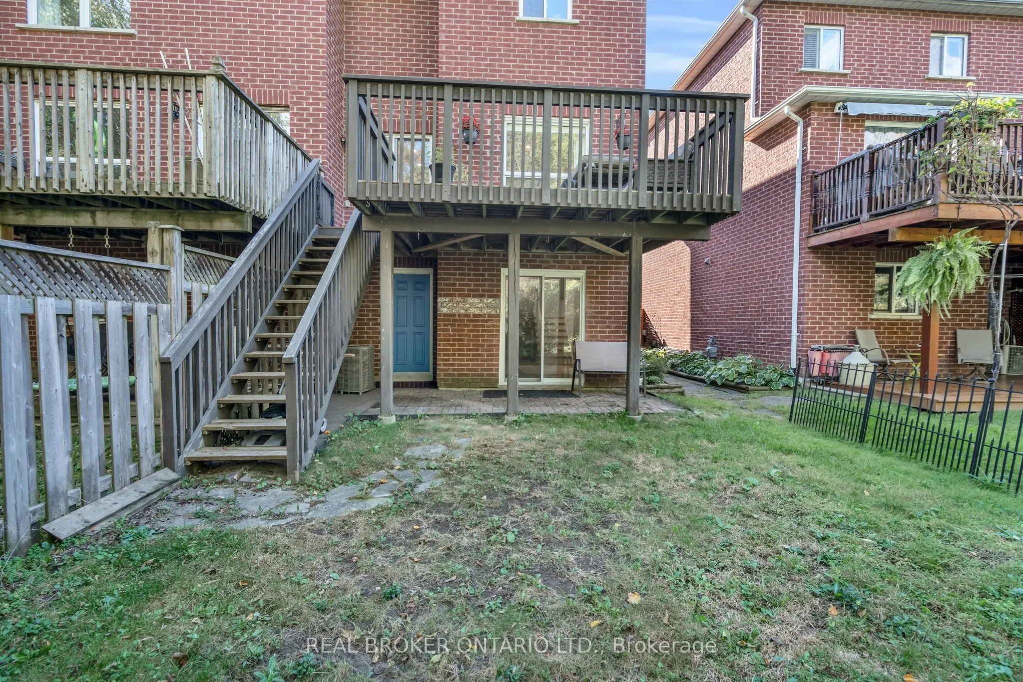 565 Bondi Avenue