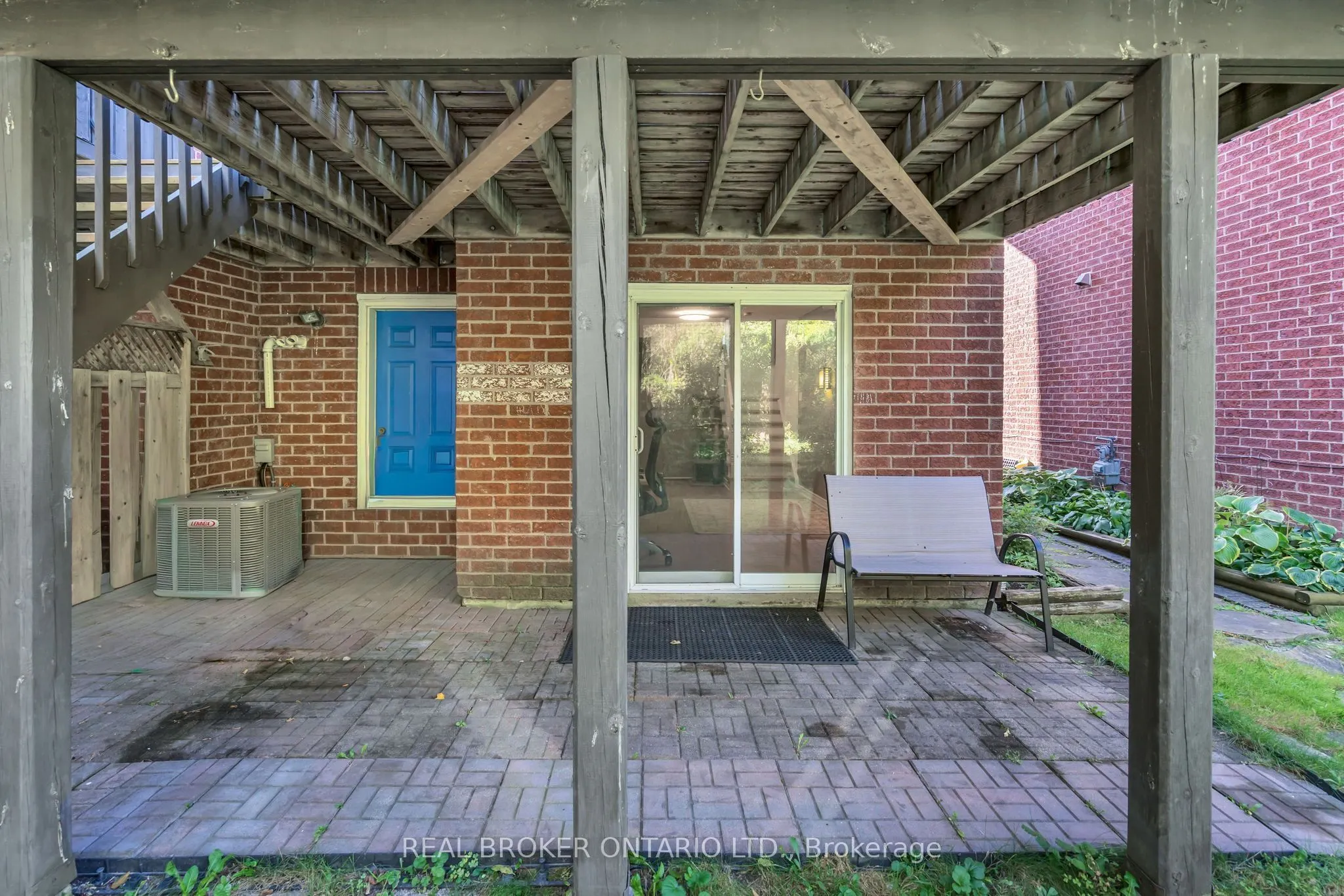 565 Bondi Avenue