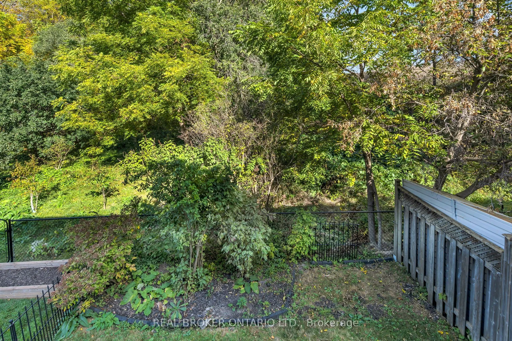 565 Bondi Avenue