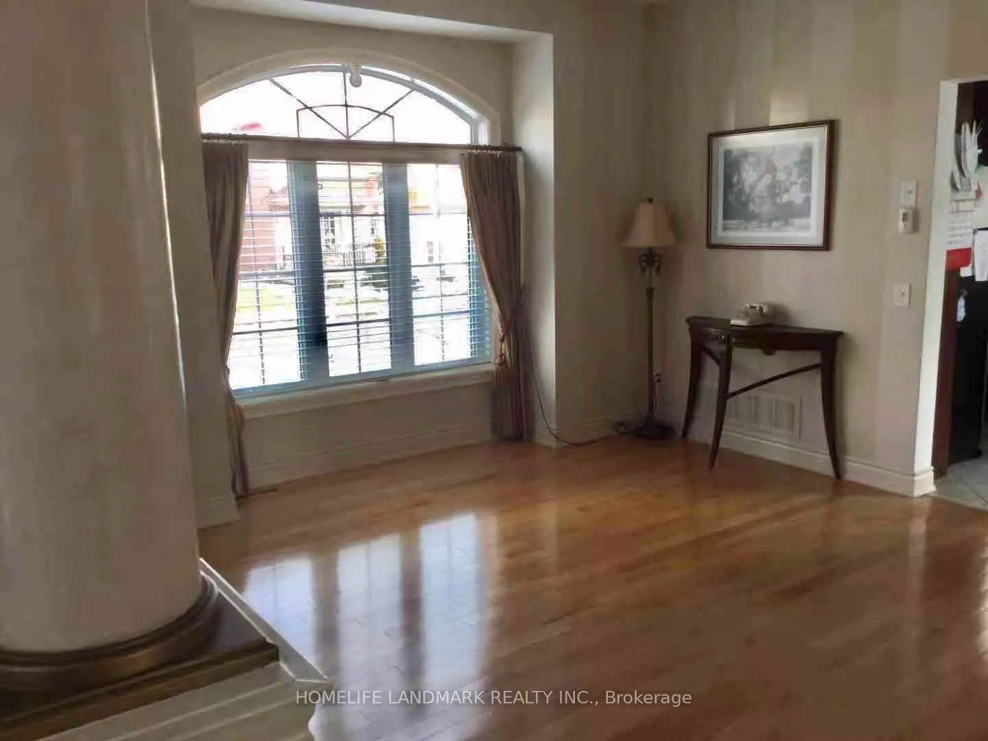371 Dowson Loop