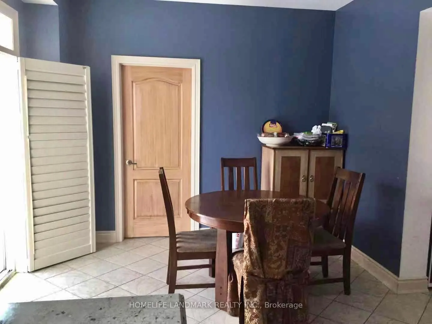 371 Dowson Loop