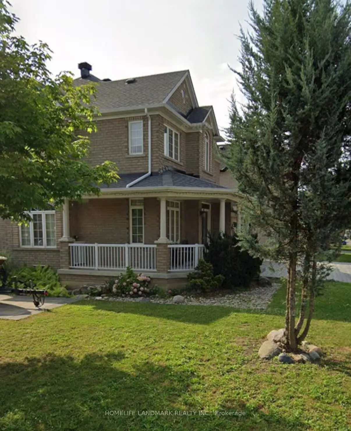 371 Dowson Loop