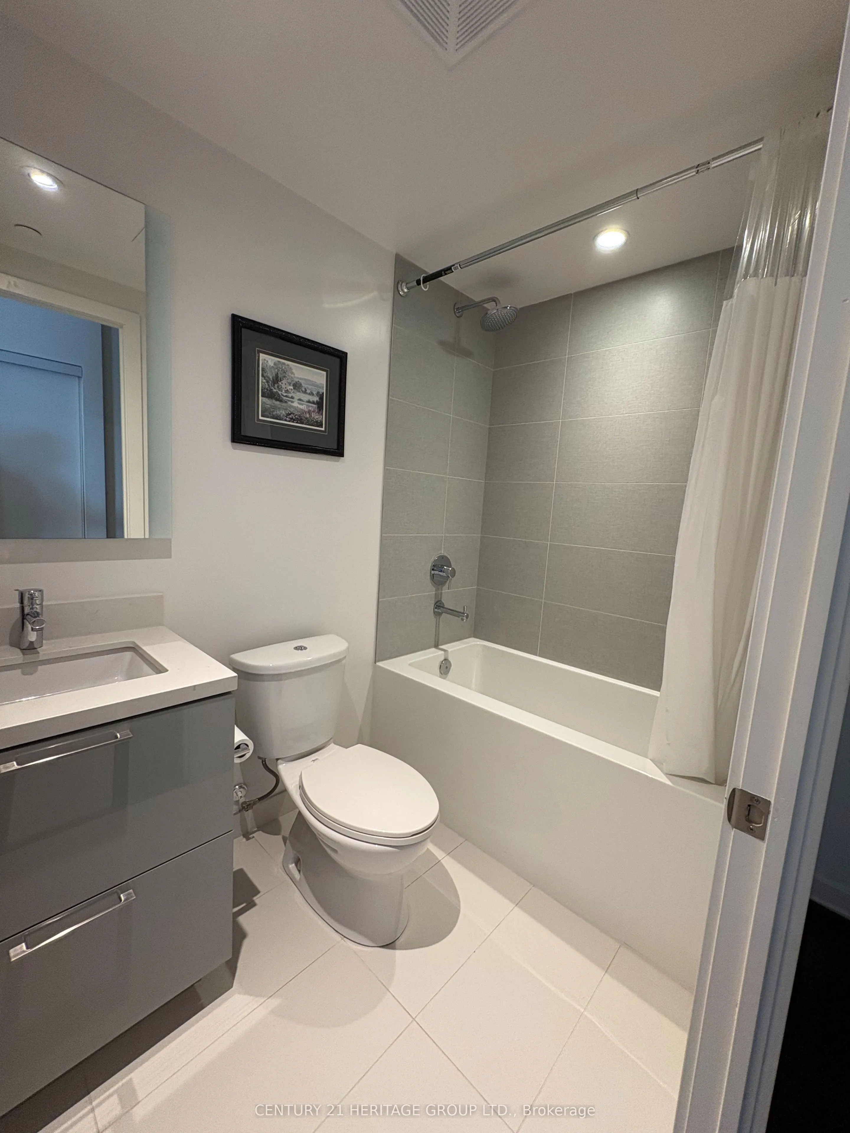 1 Grandview Avenue #1002