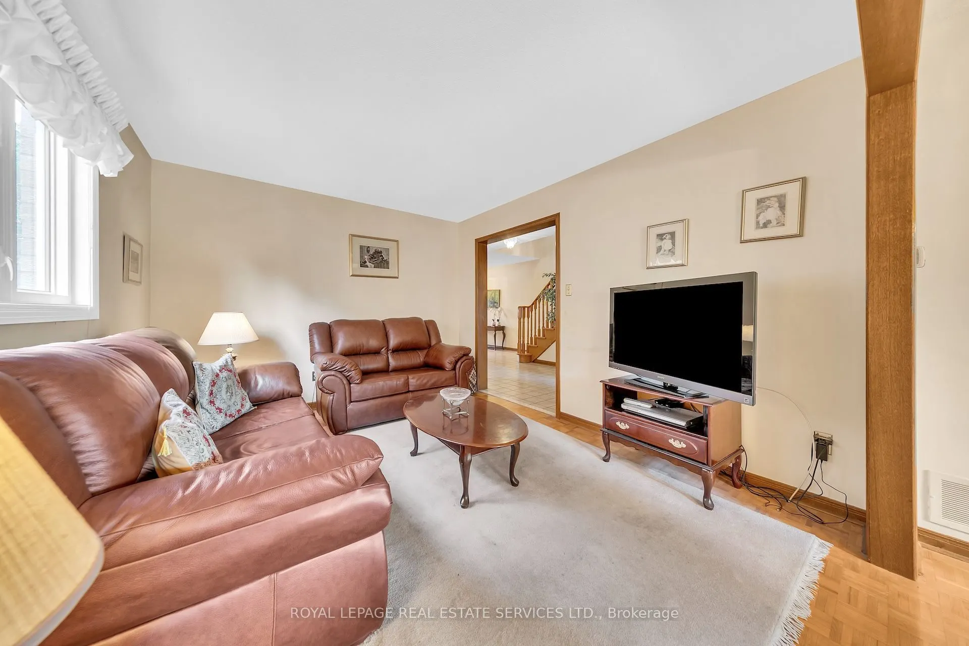 47 Velvet Crescent