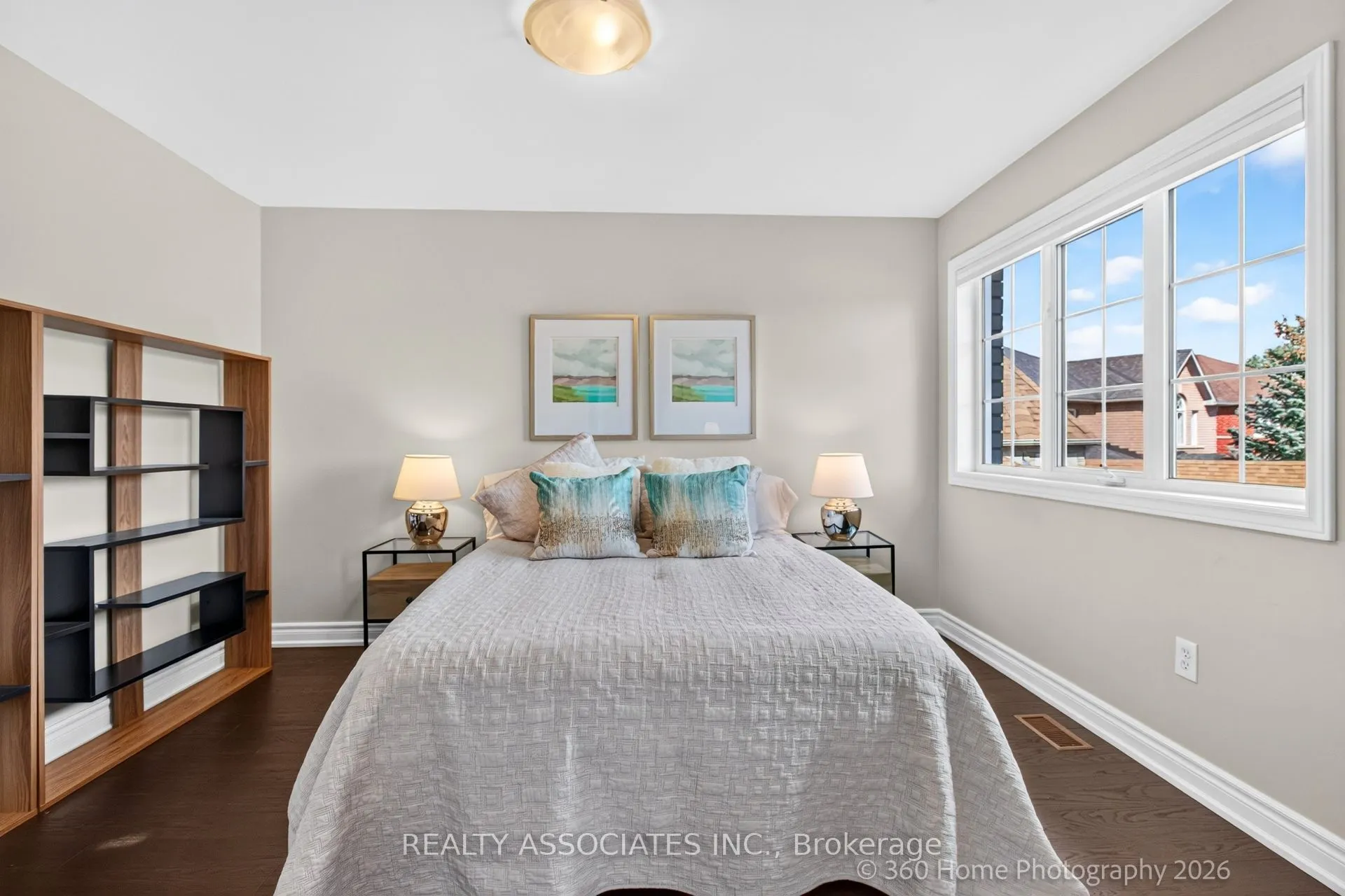 128 Coalbrook Court