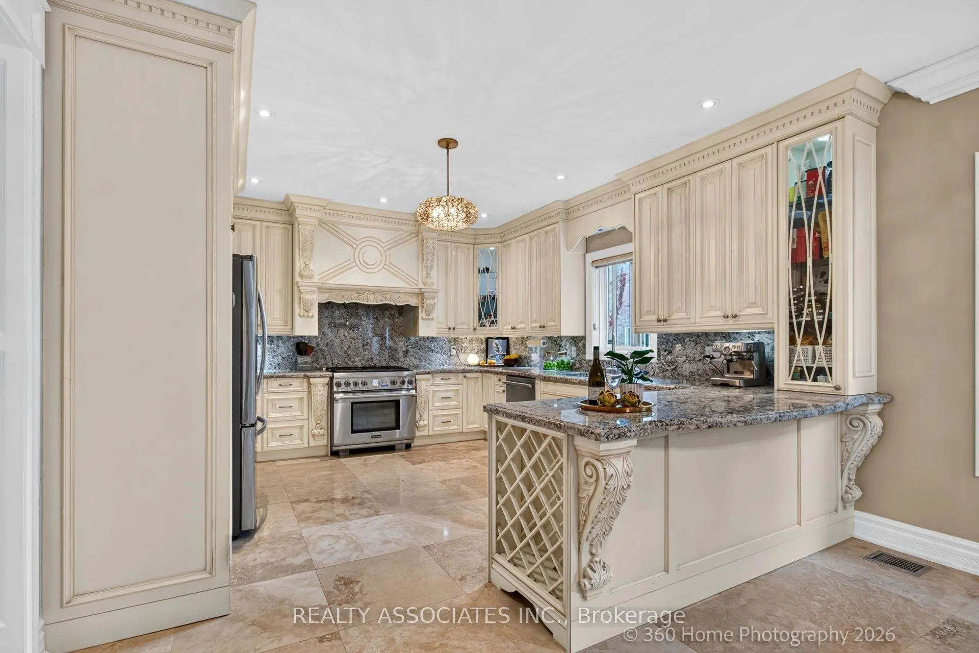 128 Coalbrook Court