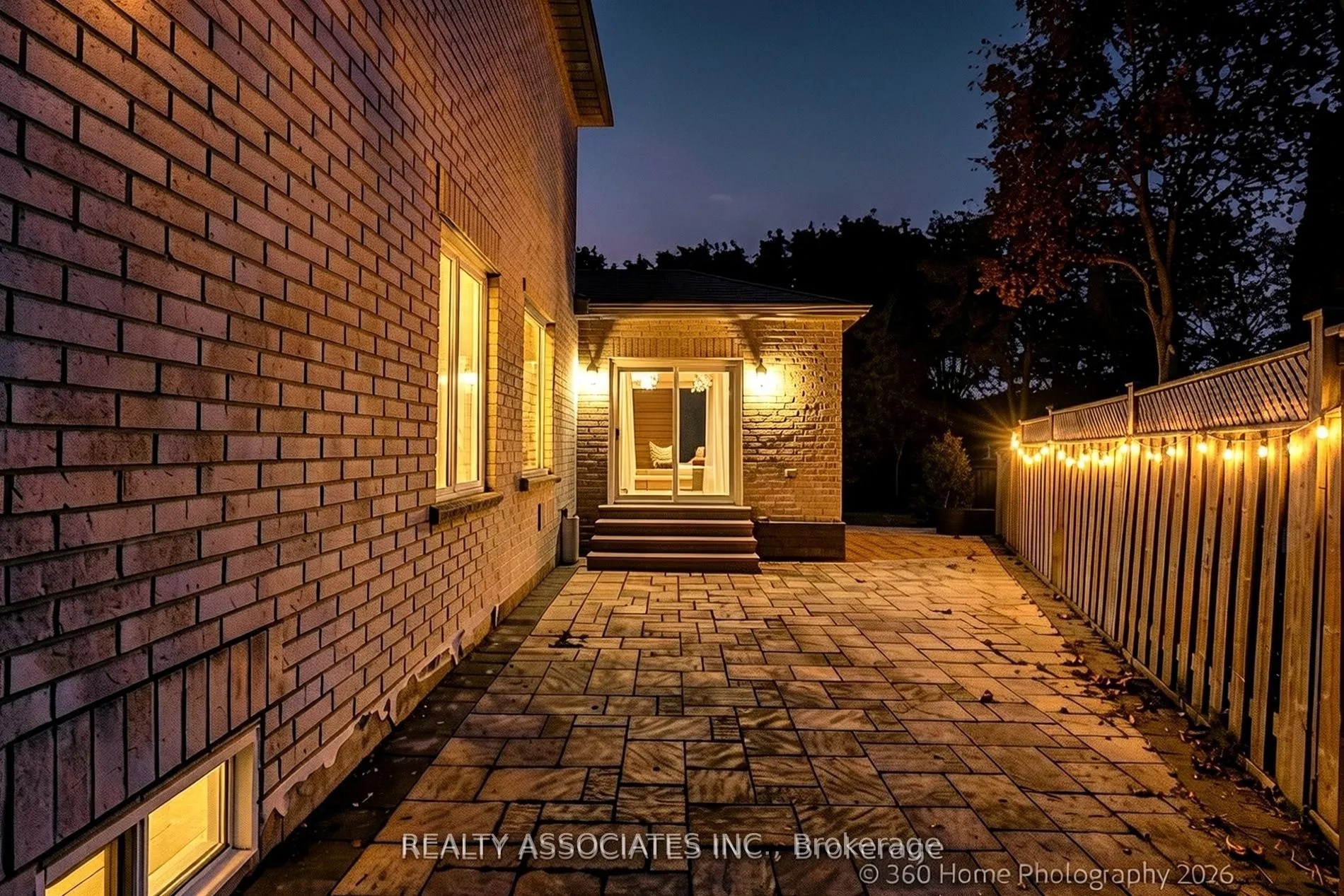 128 Coalbrook Court