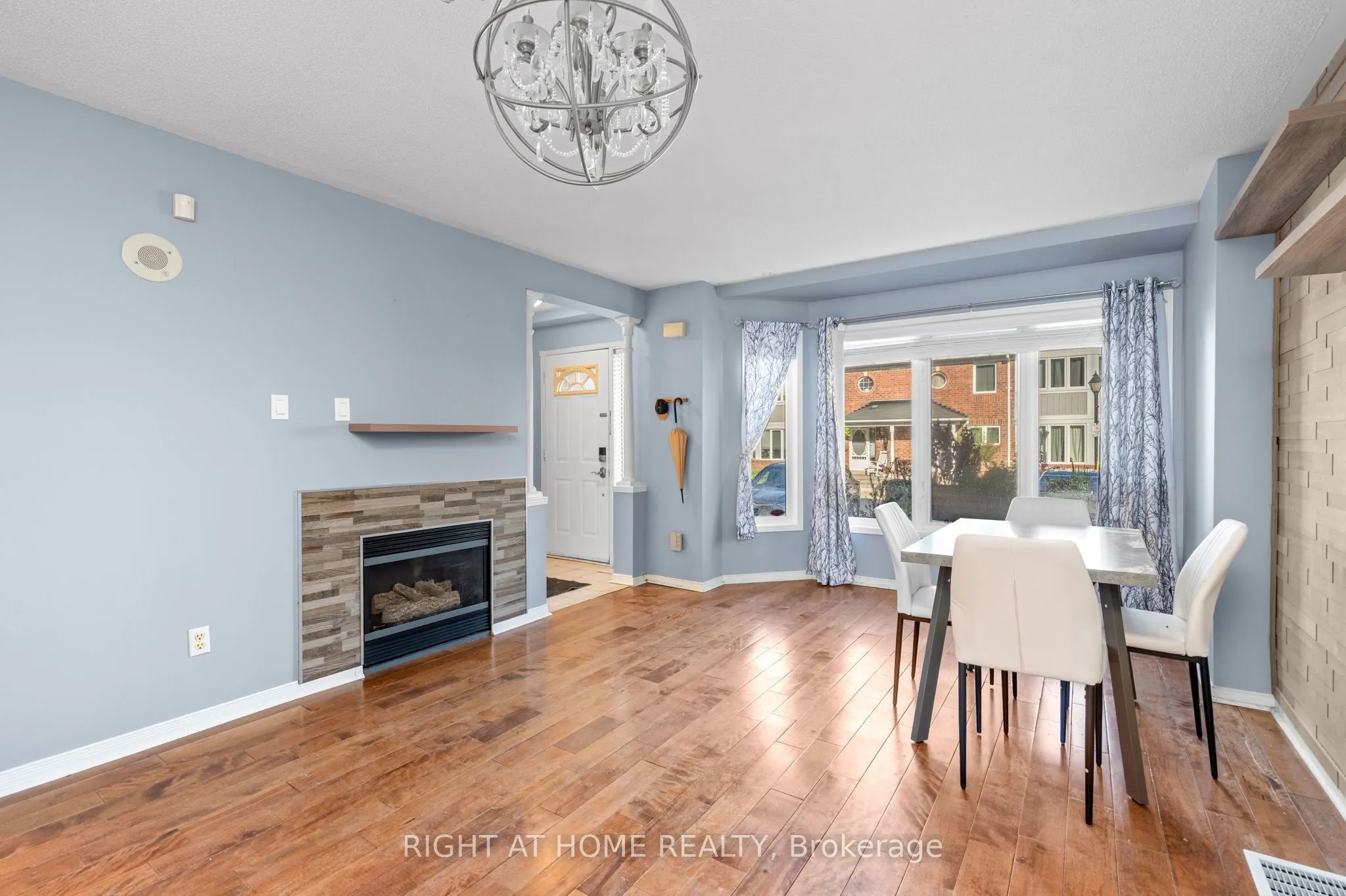 18 Clark Avenue W #176