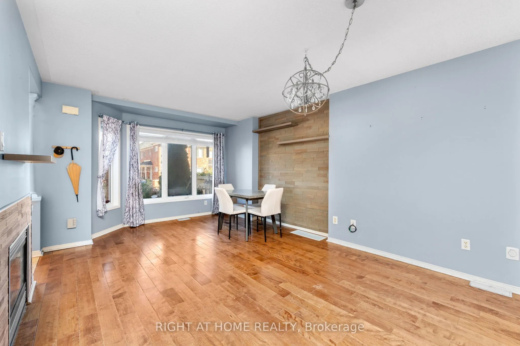 18 Clark Avenue W #176