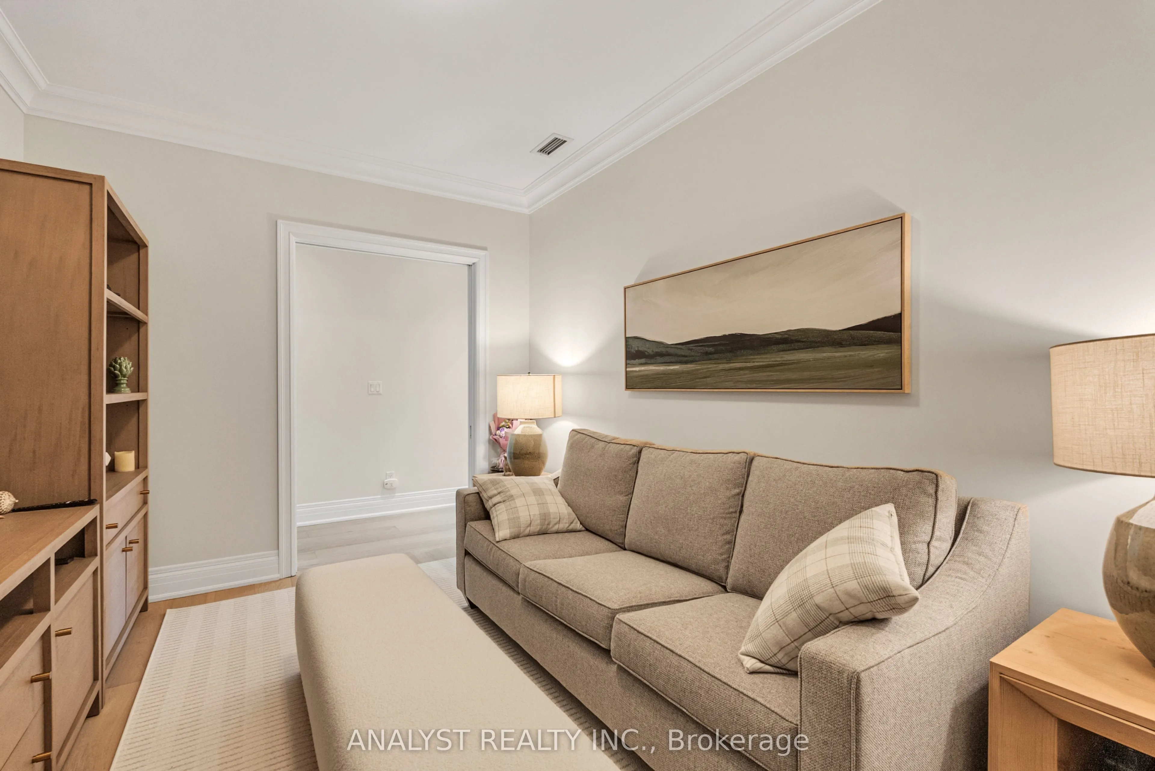 80 Burns Boulevard #204