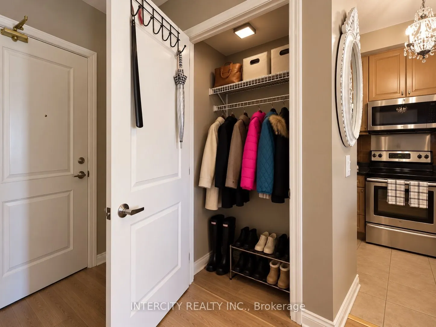 9235 Jane Street #1204
