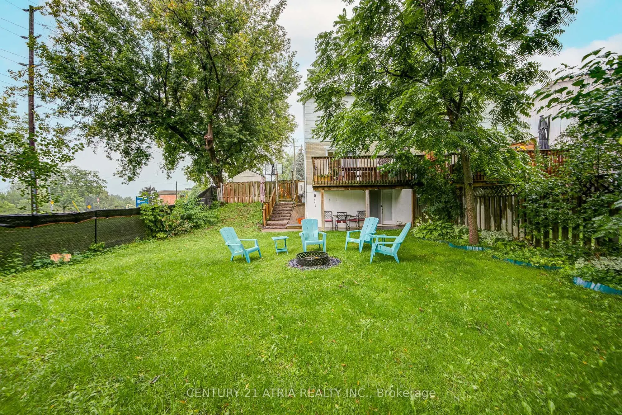 670 Elgin Street
