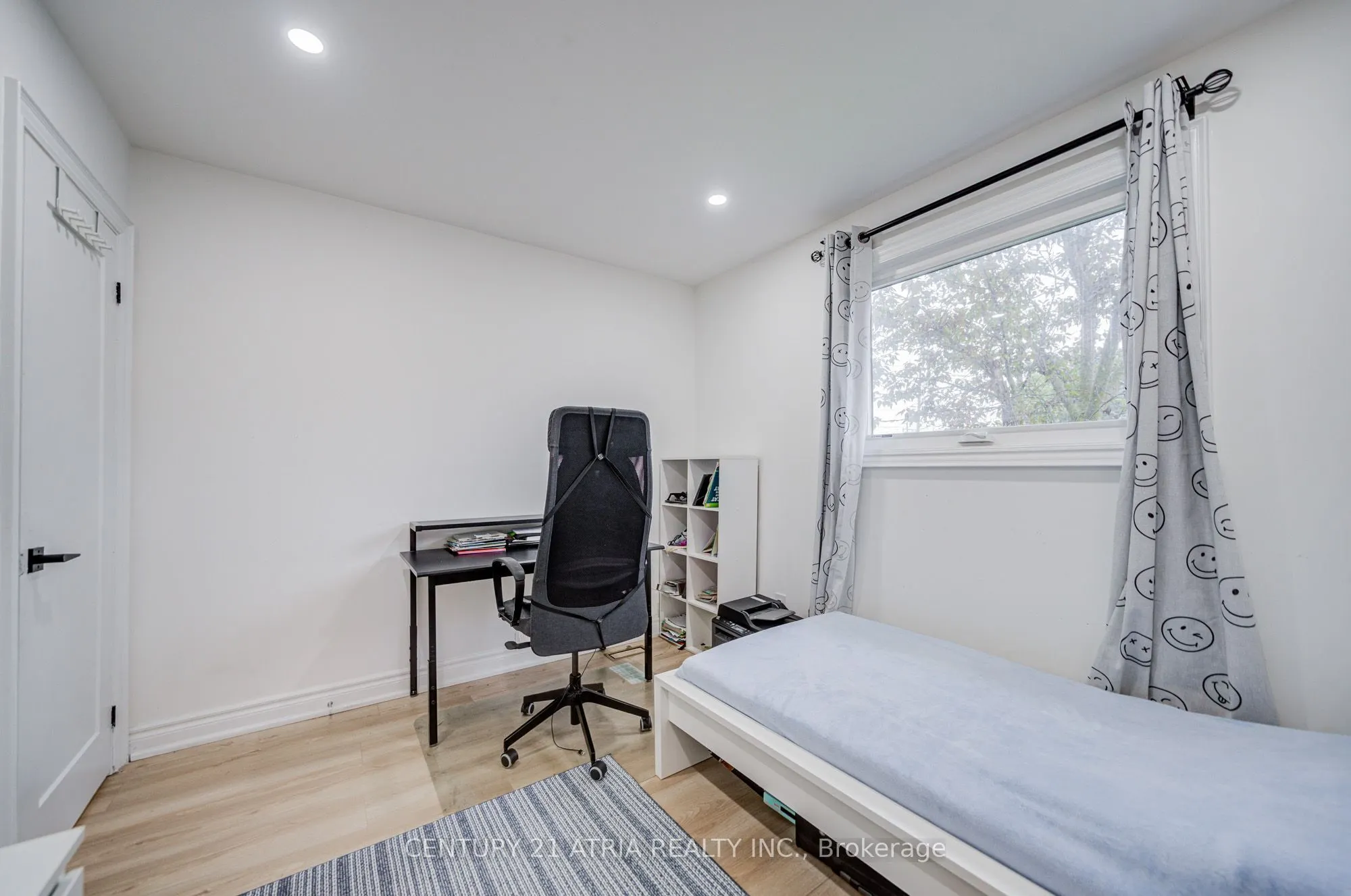 670 Elgin Street