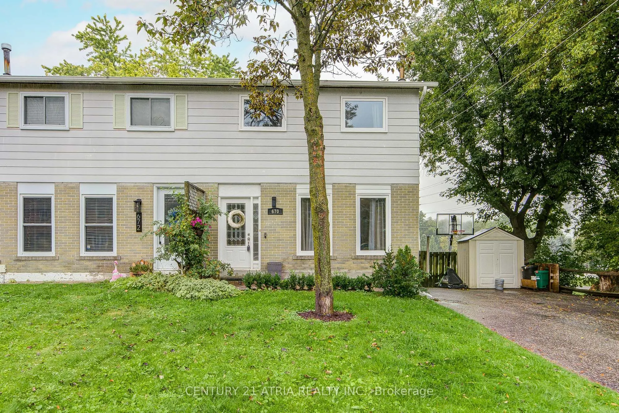 670 Elgin Street