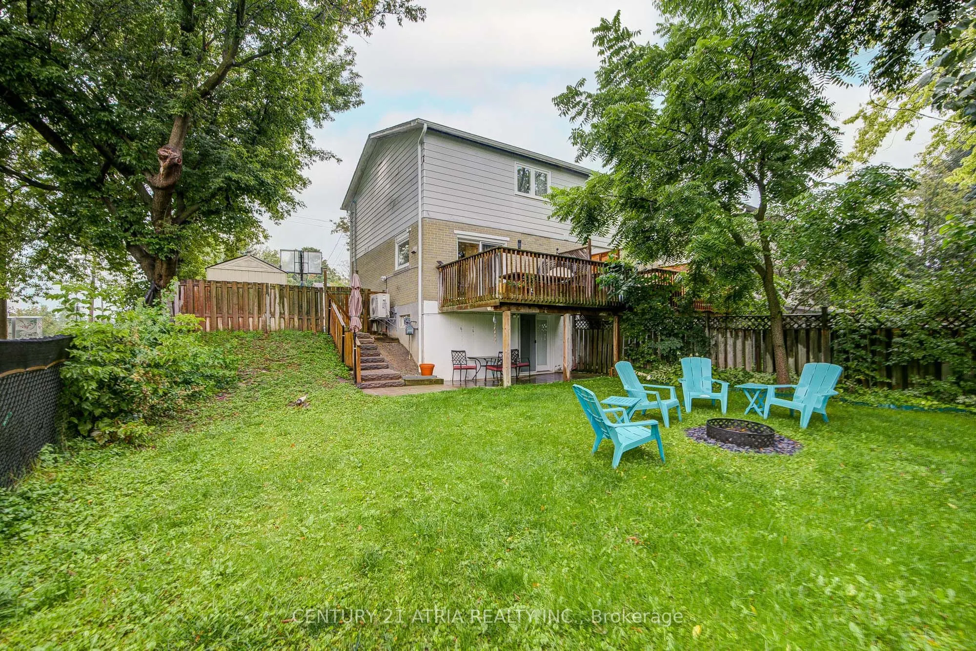 670 Elgin Street