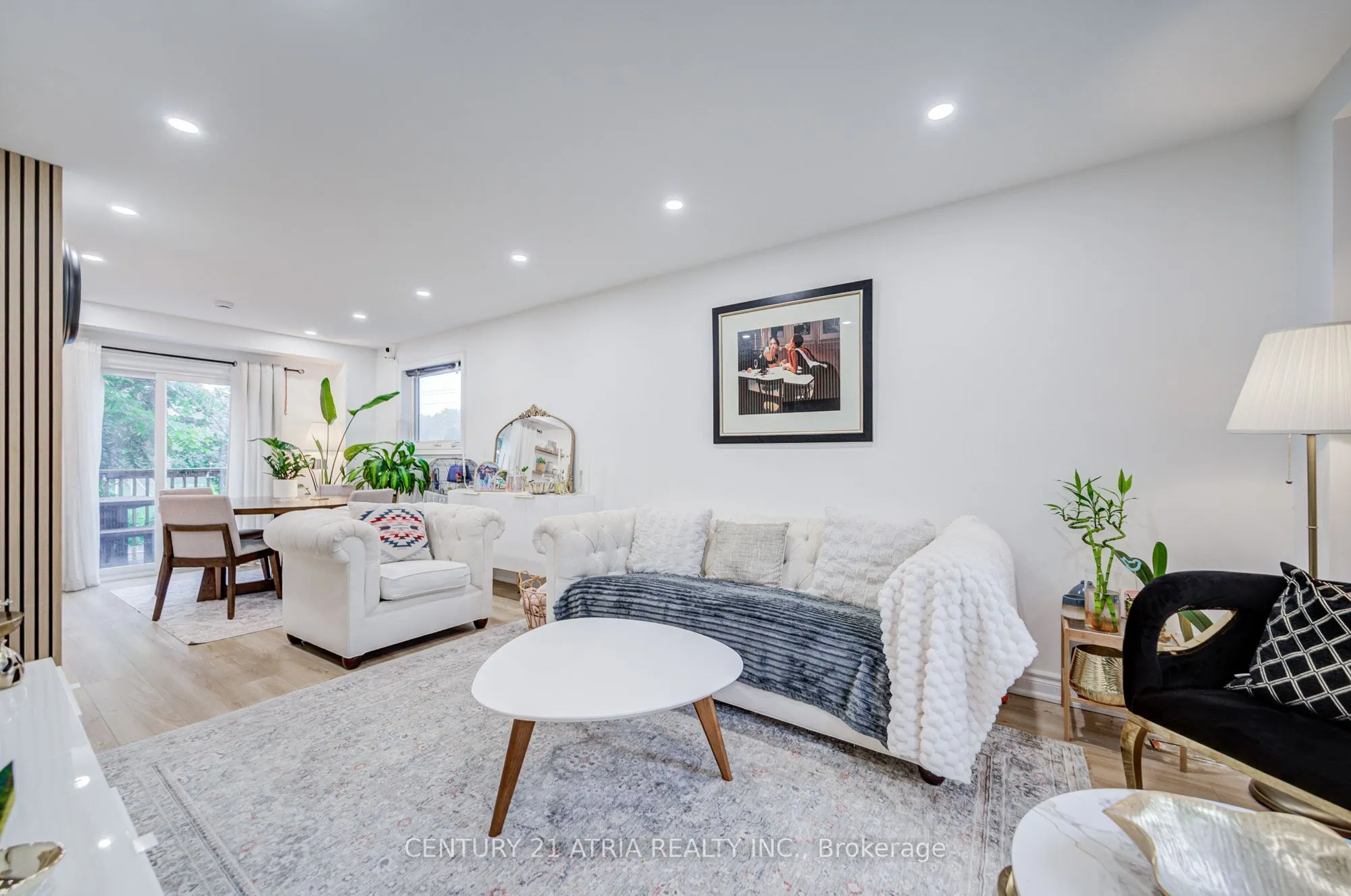 670 Elgin Street