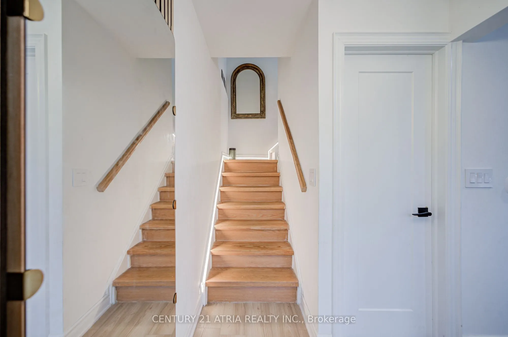 670 Elgin Street