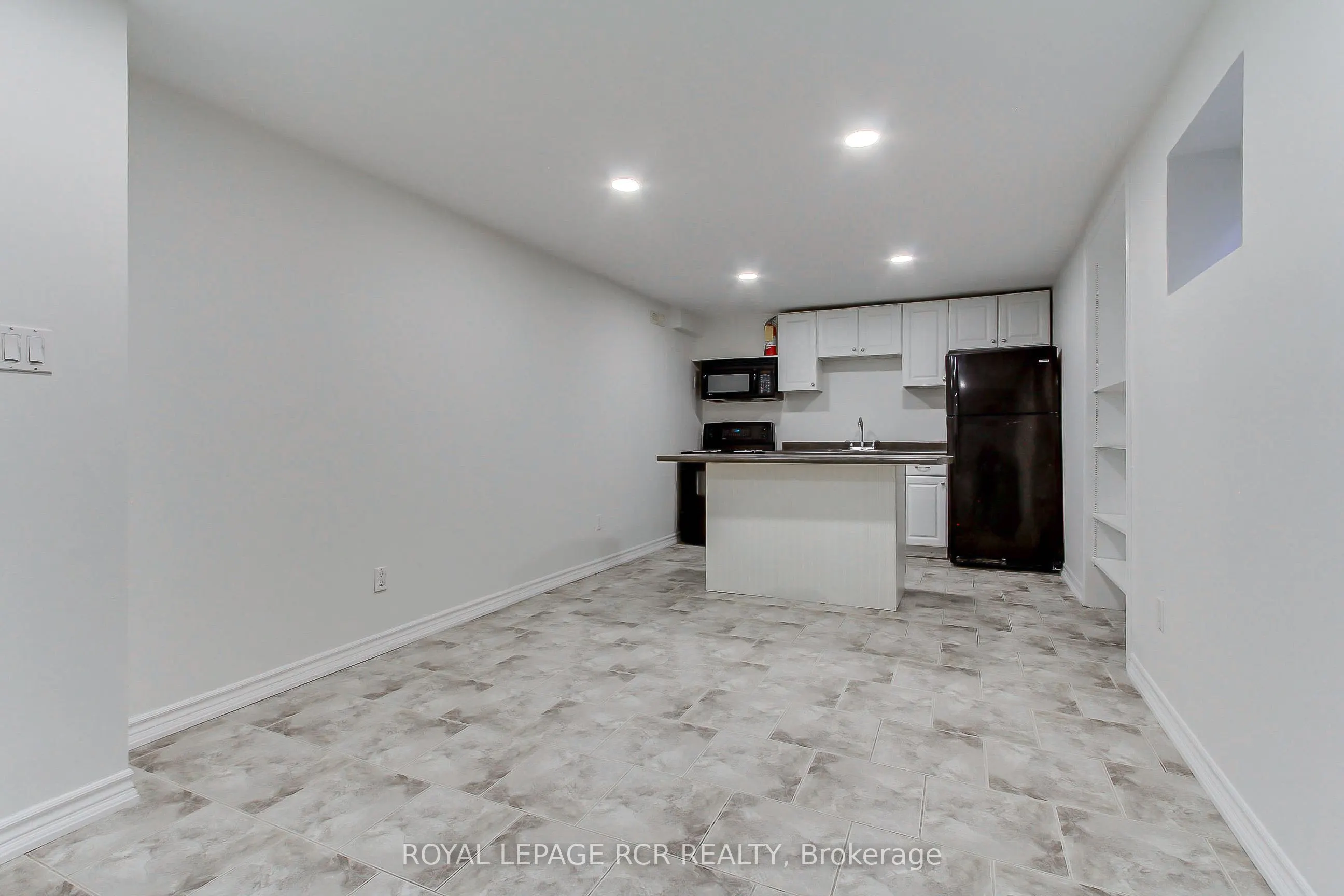 43 Crown Crescent