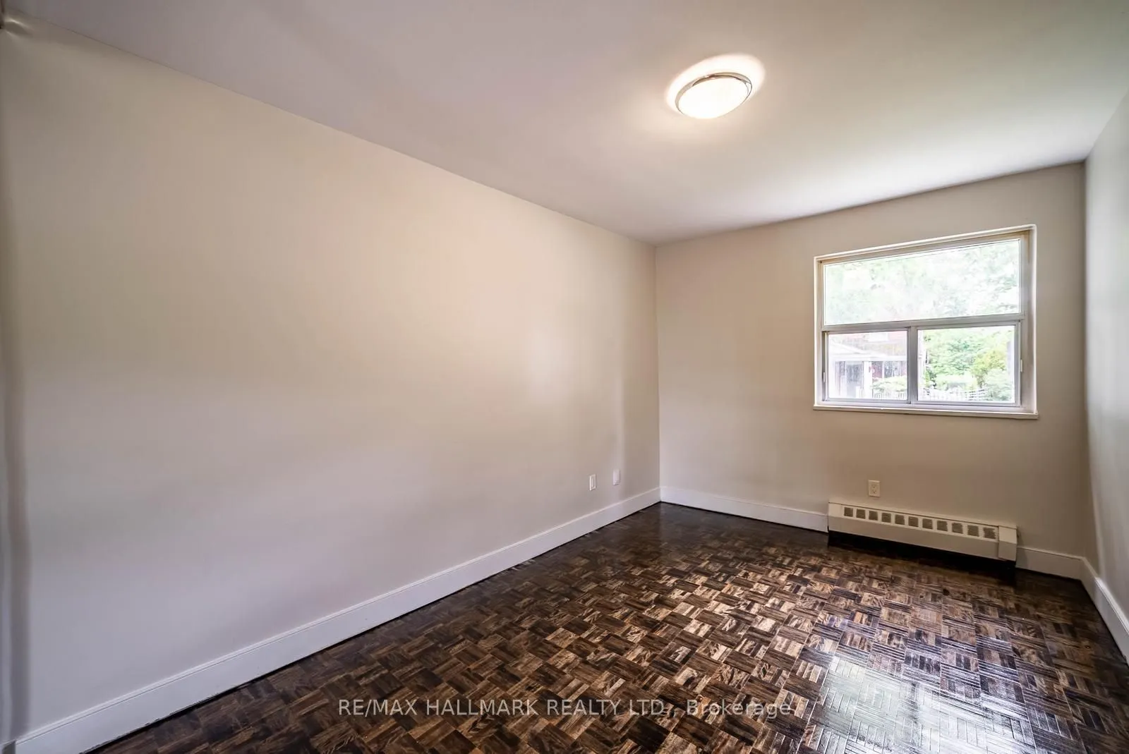 7 Albert Street #316