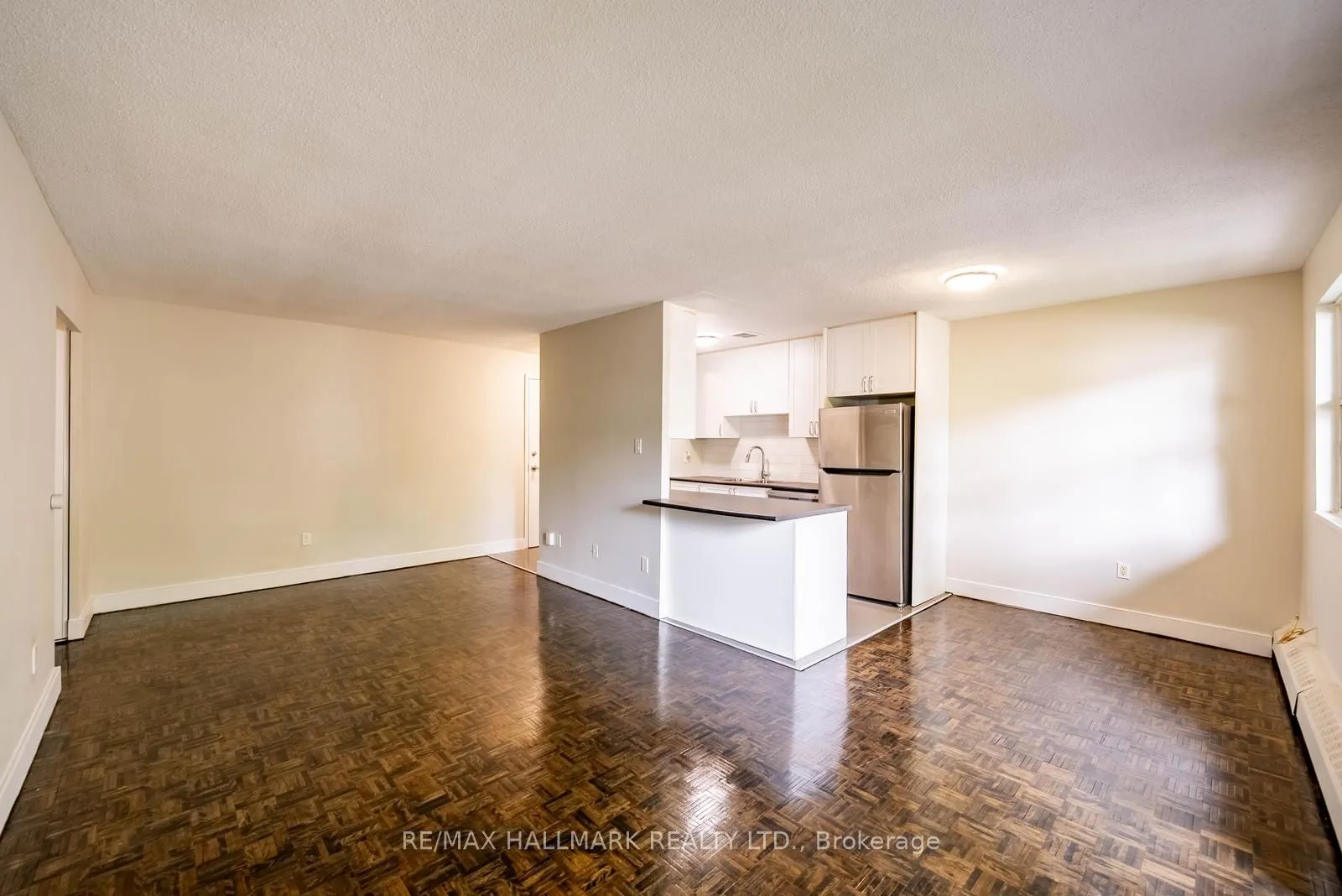 7 Albert Street #316