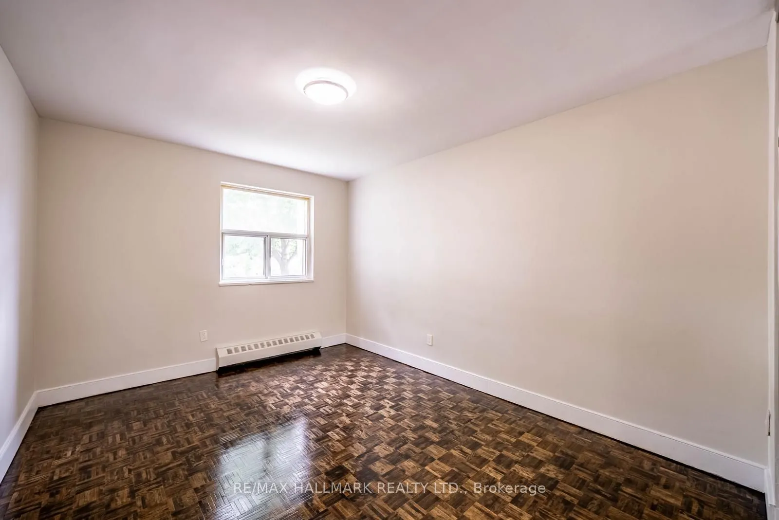 7 Albert Street #316
