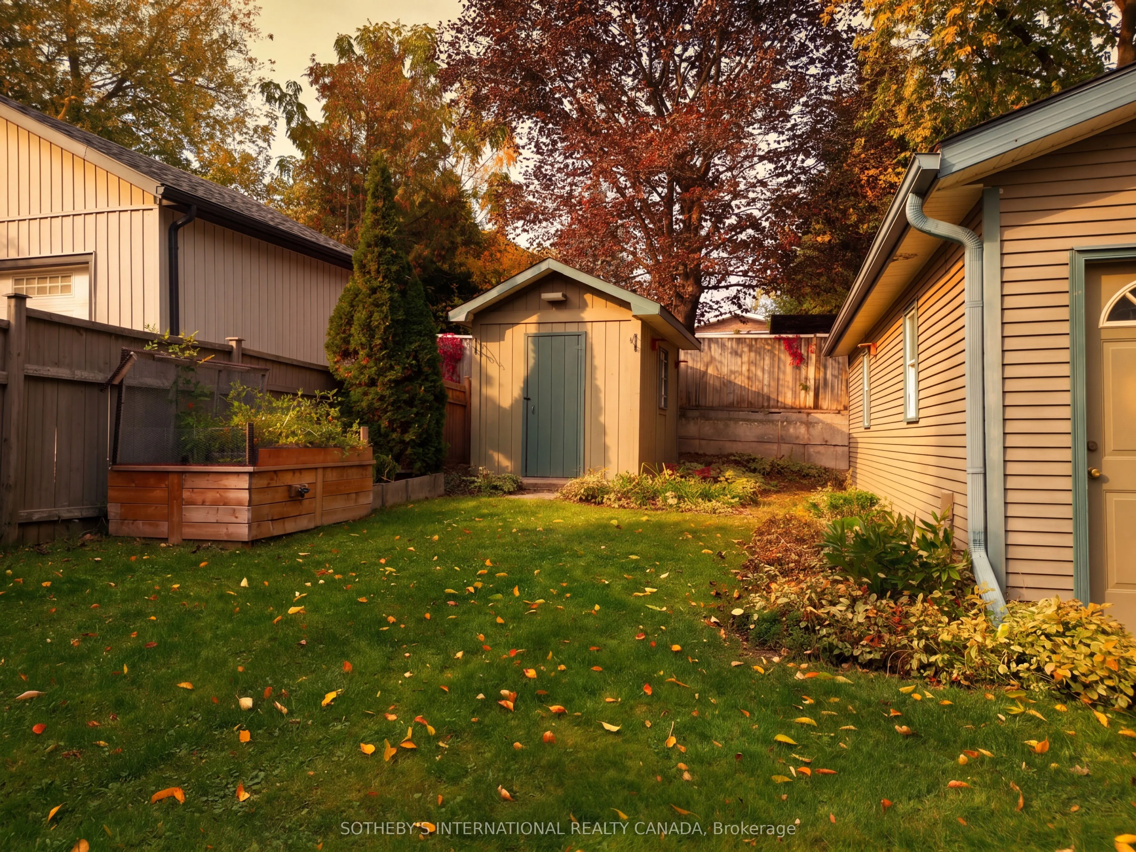 131 John Street E
