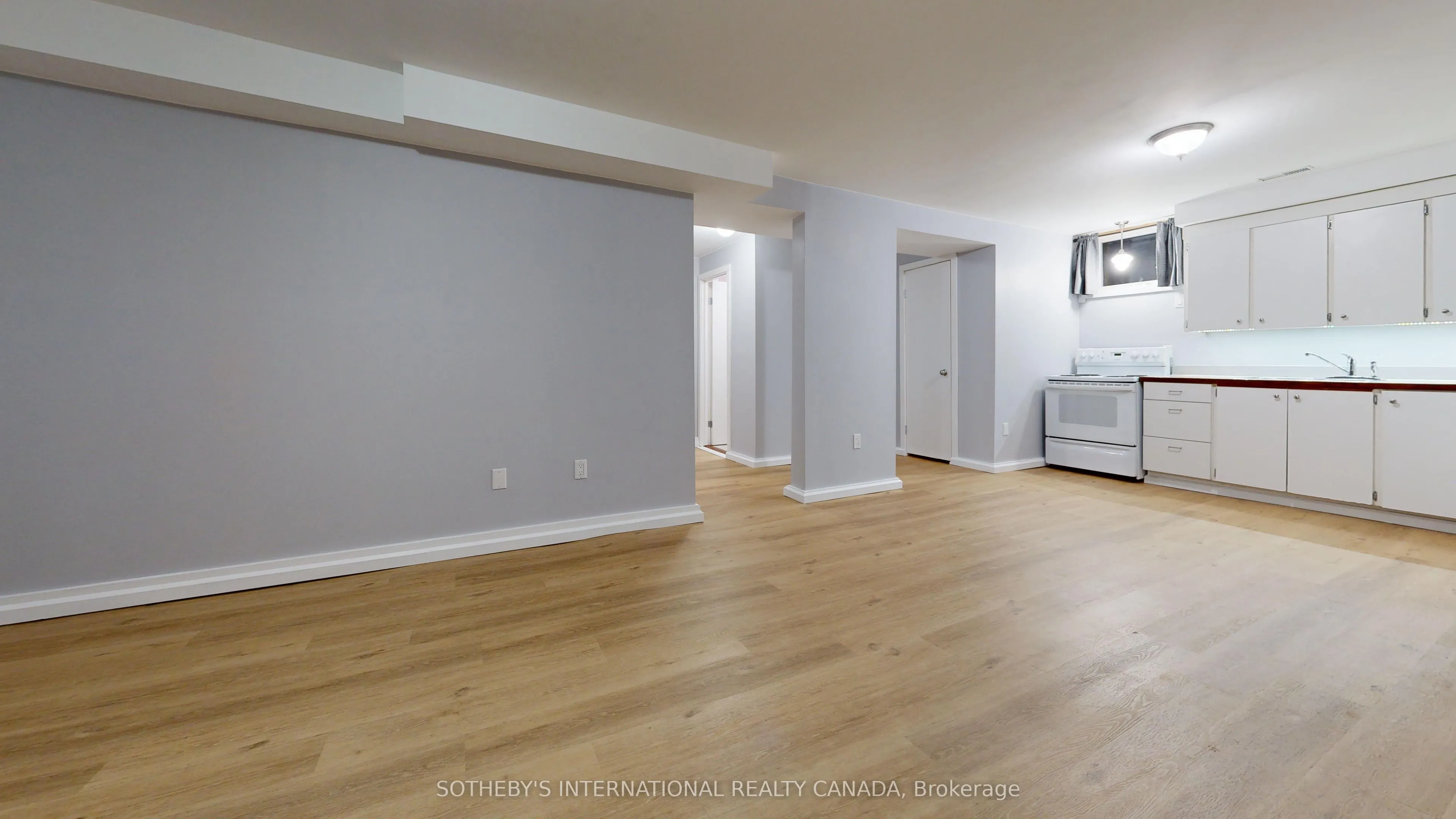 131 John Street E