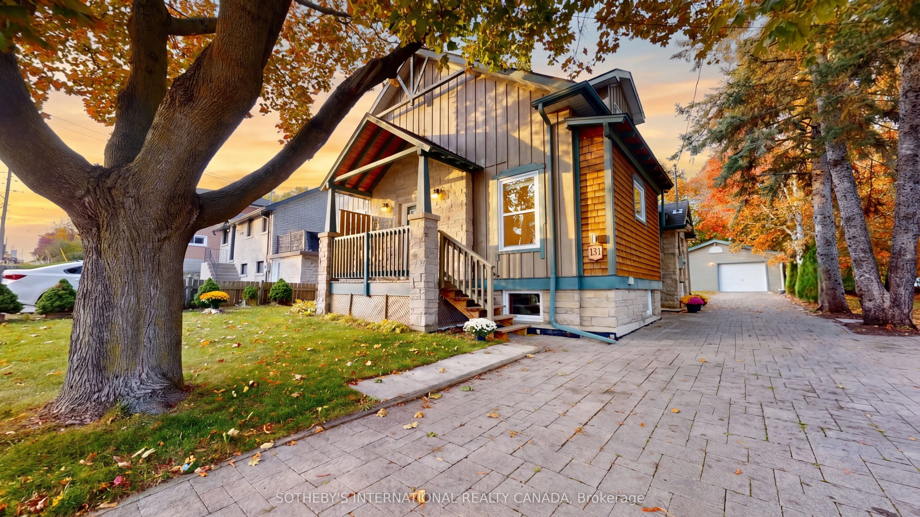 131 John Street E
