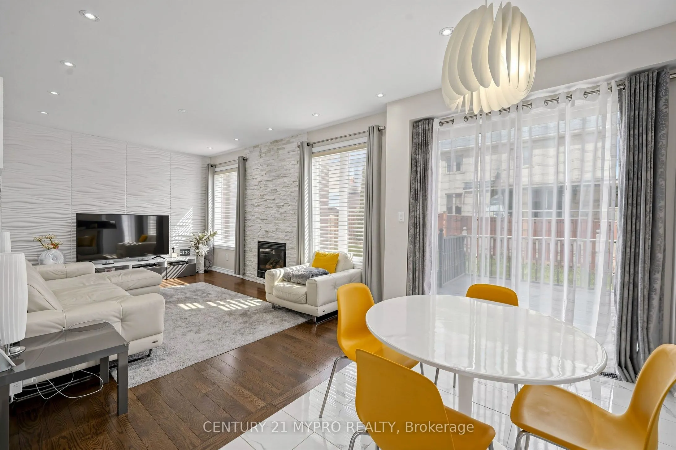 225 Silver Maple Road