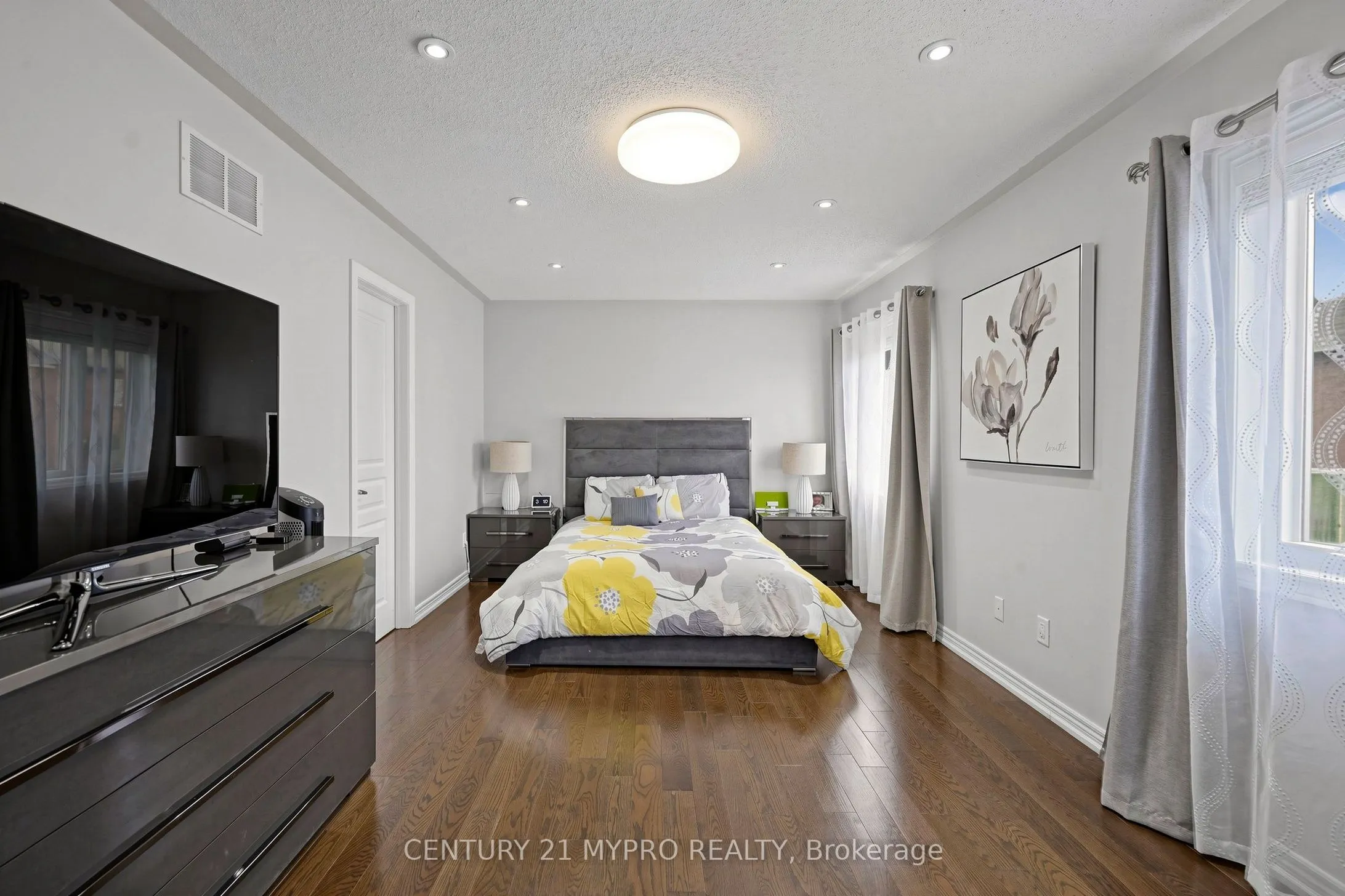 225 Silver Maple Road