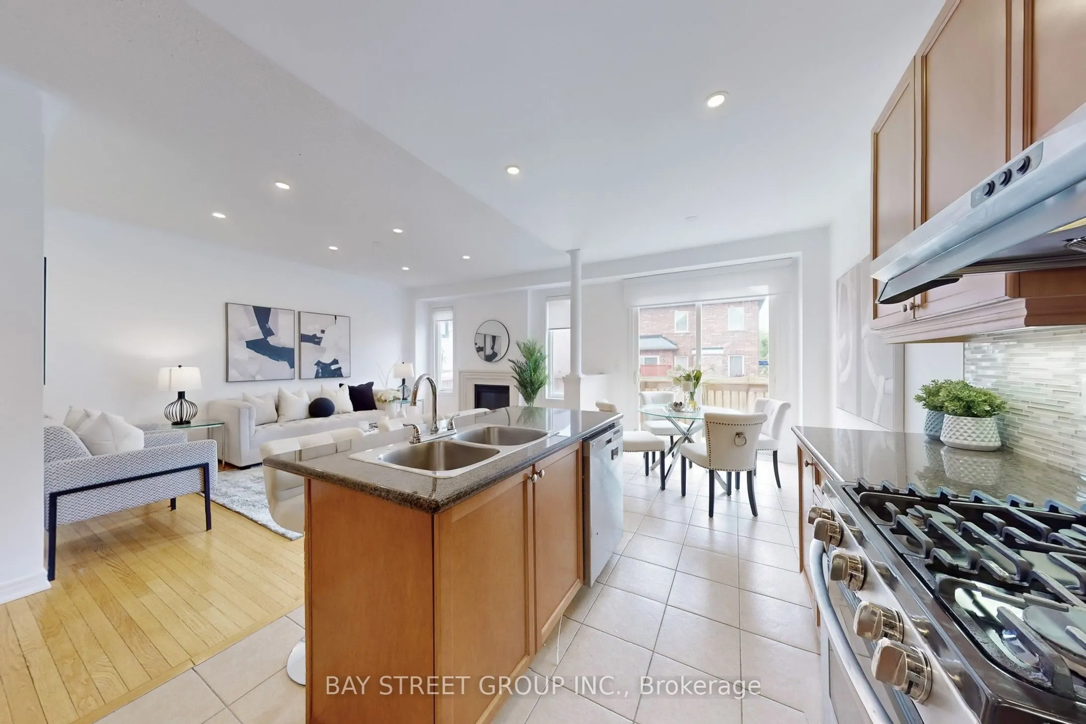 7 Tufo Avenue