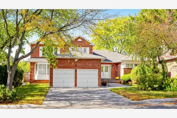 2 Ambleside Crescent
