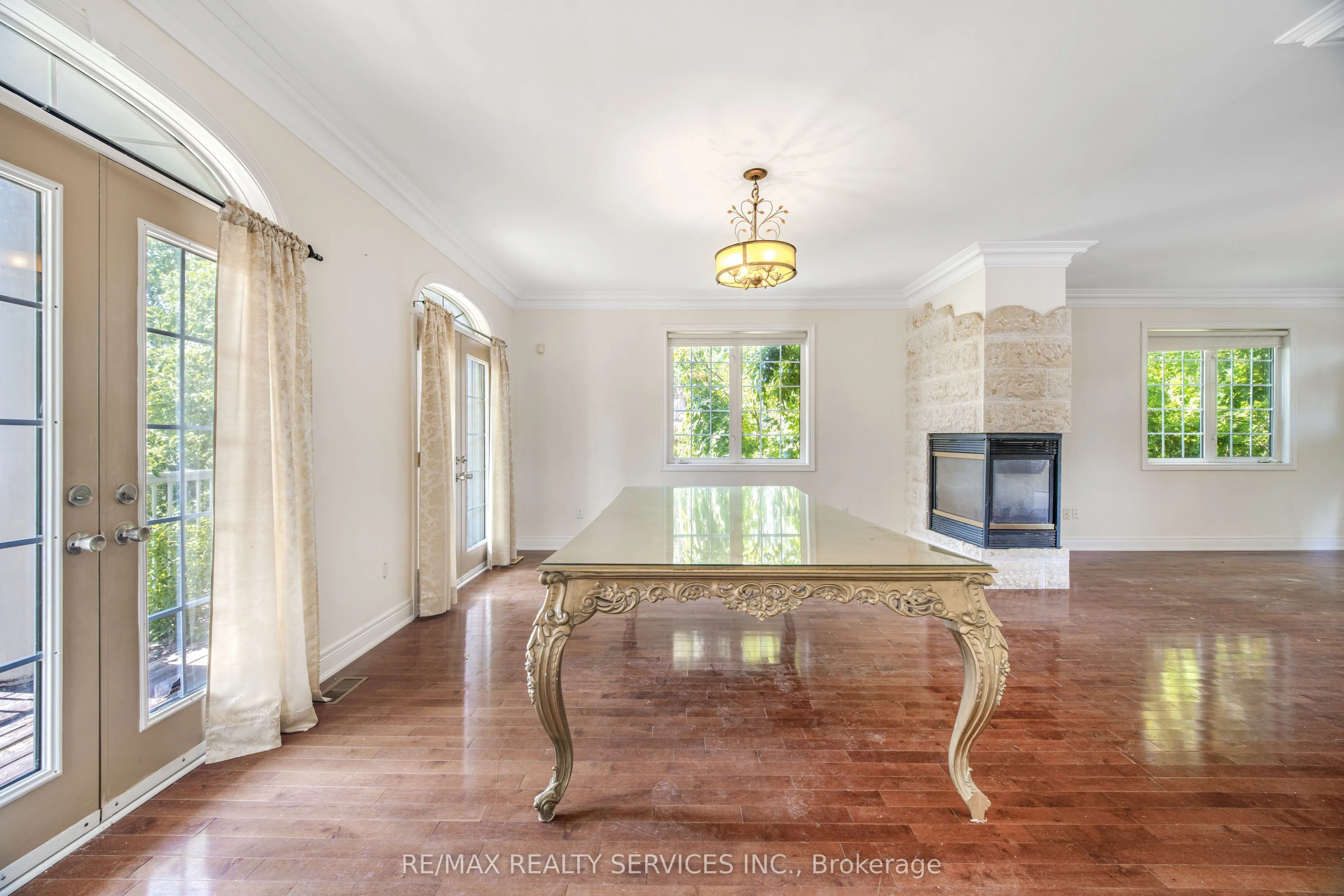 135 Spruce Avenue