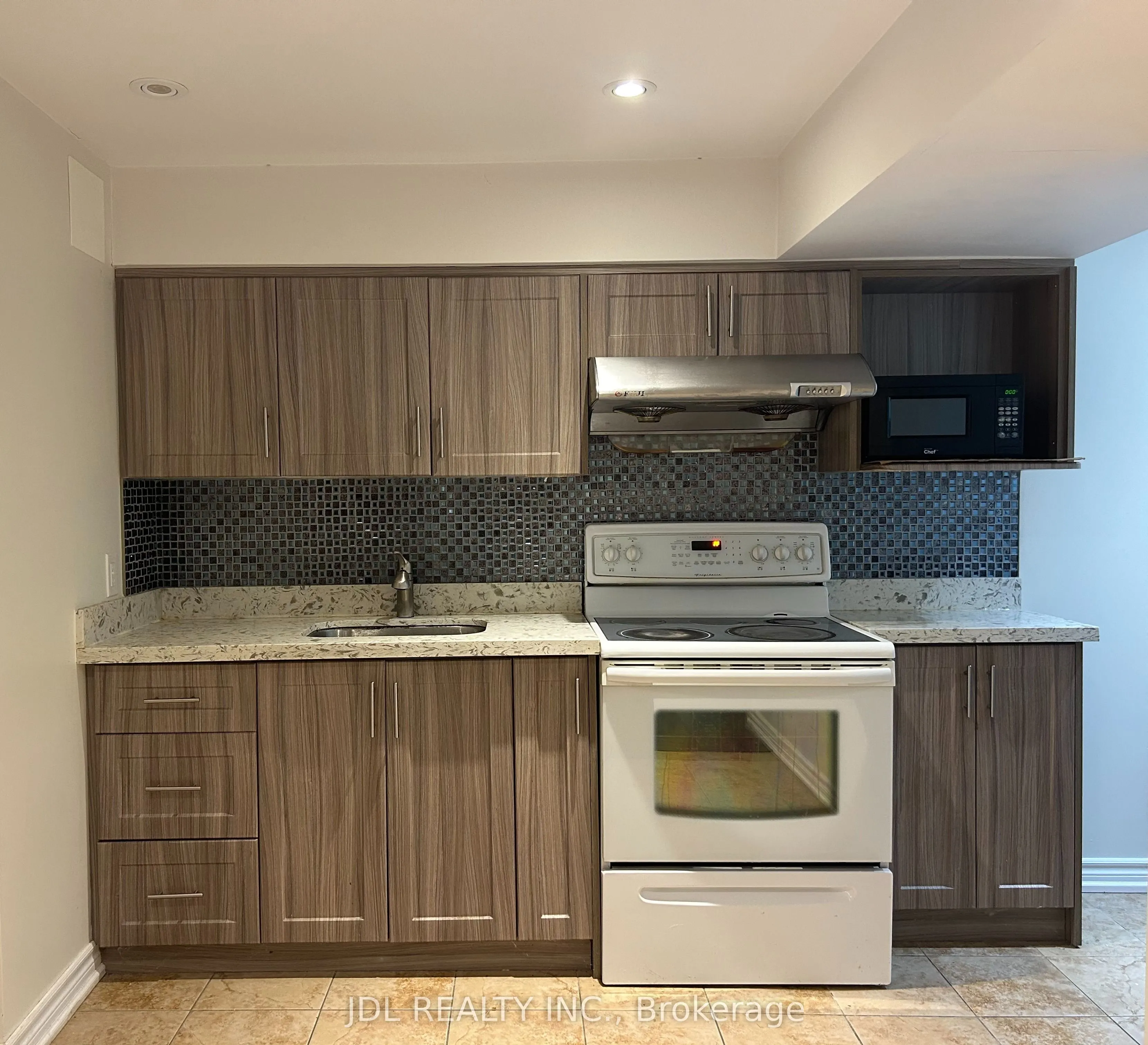 36 Bendamere Cres Crescent #Two-Bedroom Unit bsmt