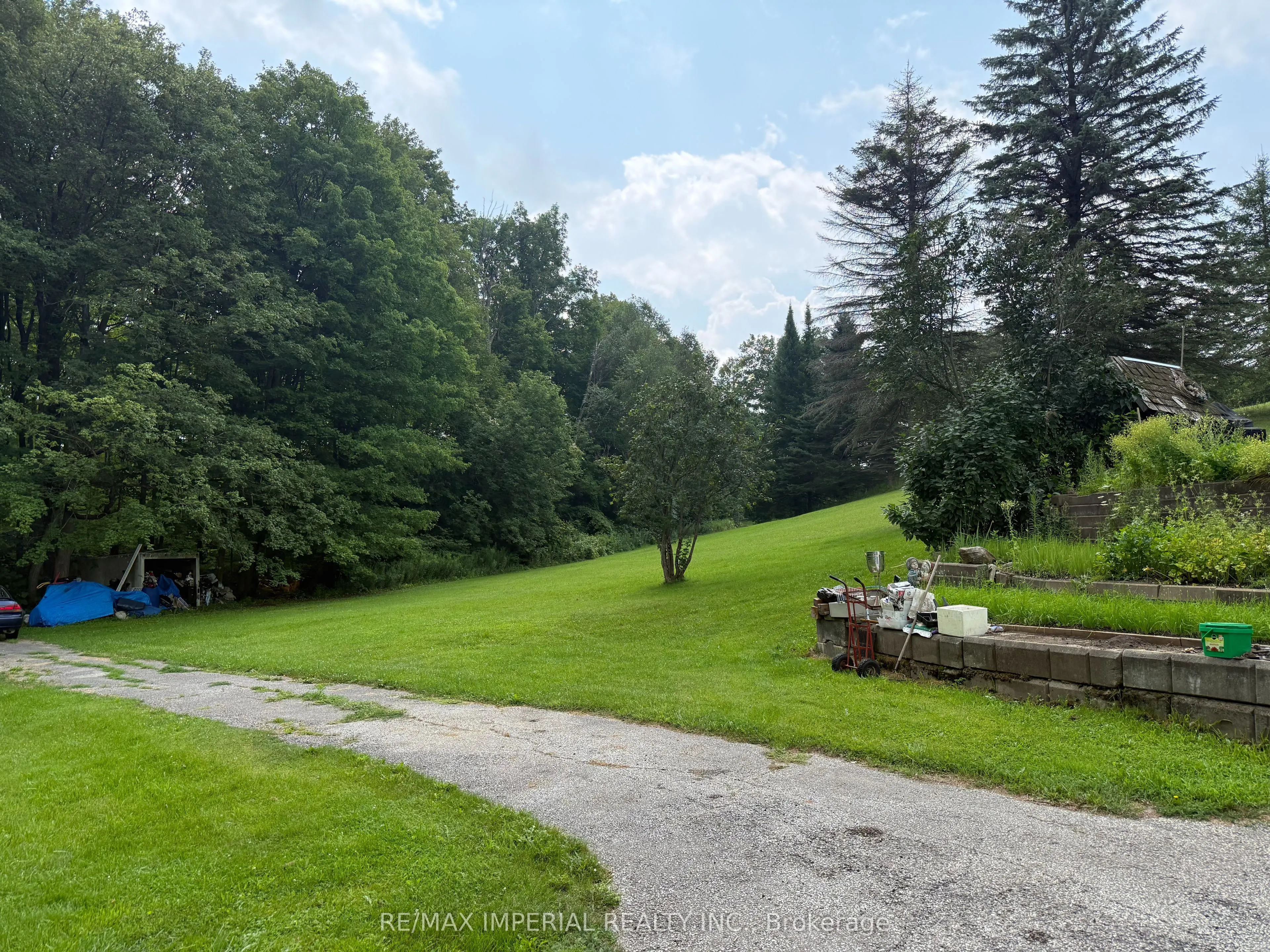 3325 Vandorf Side Road #BSMT