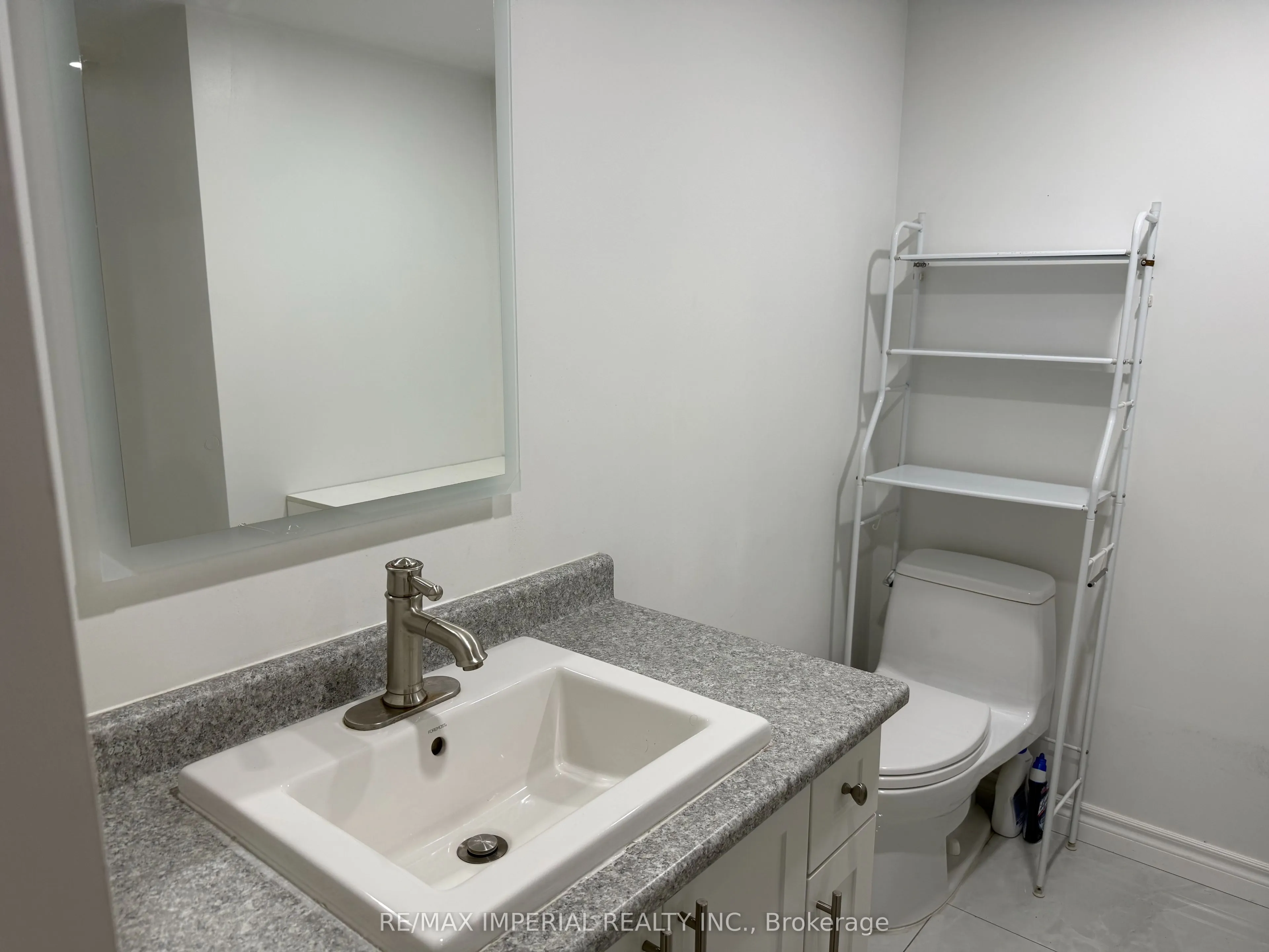 3325 Vandorf Side Road #BSMT
