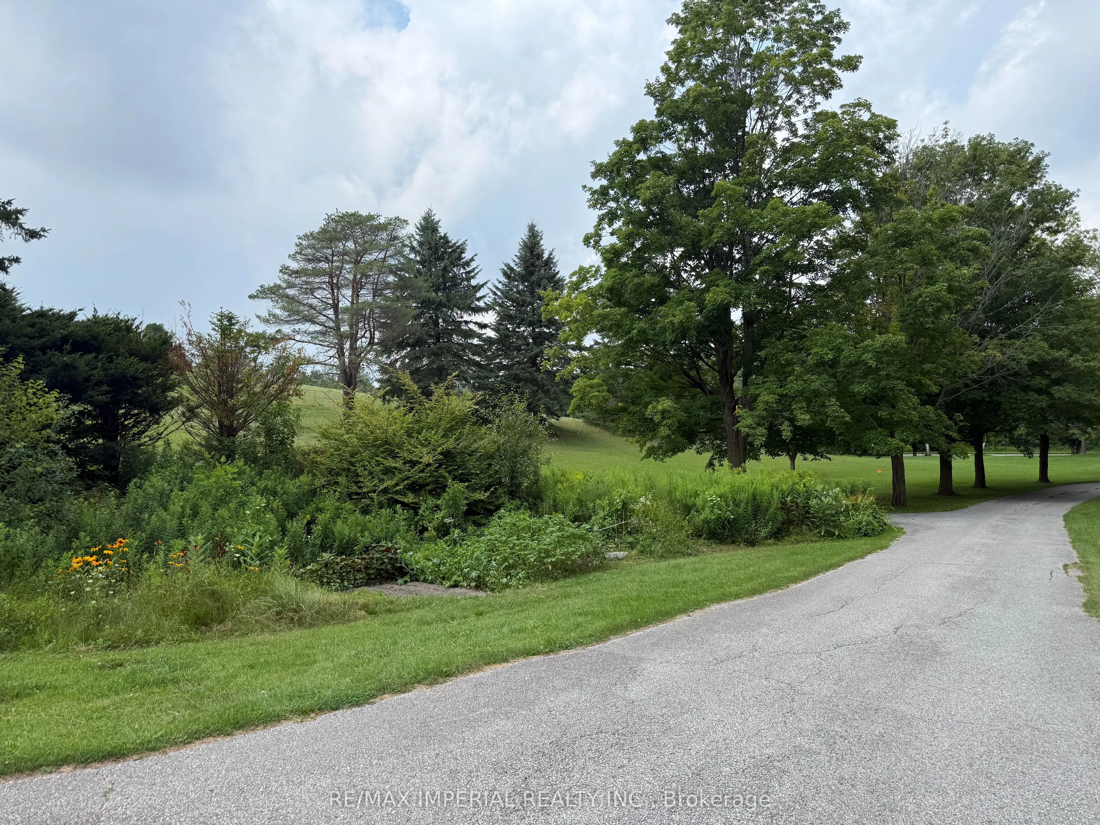 3325 Vandorf Side Road #BSMT