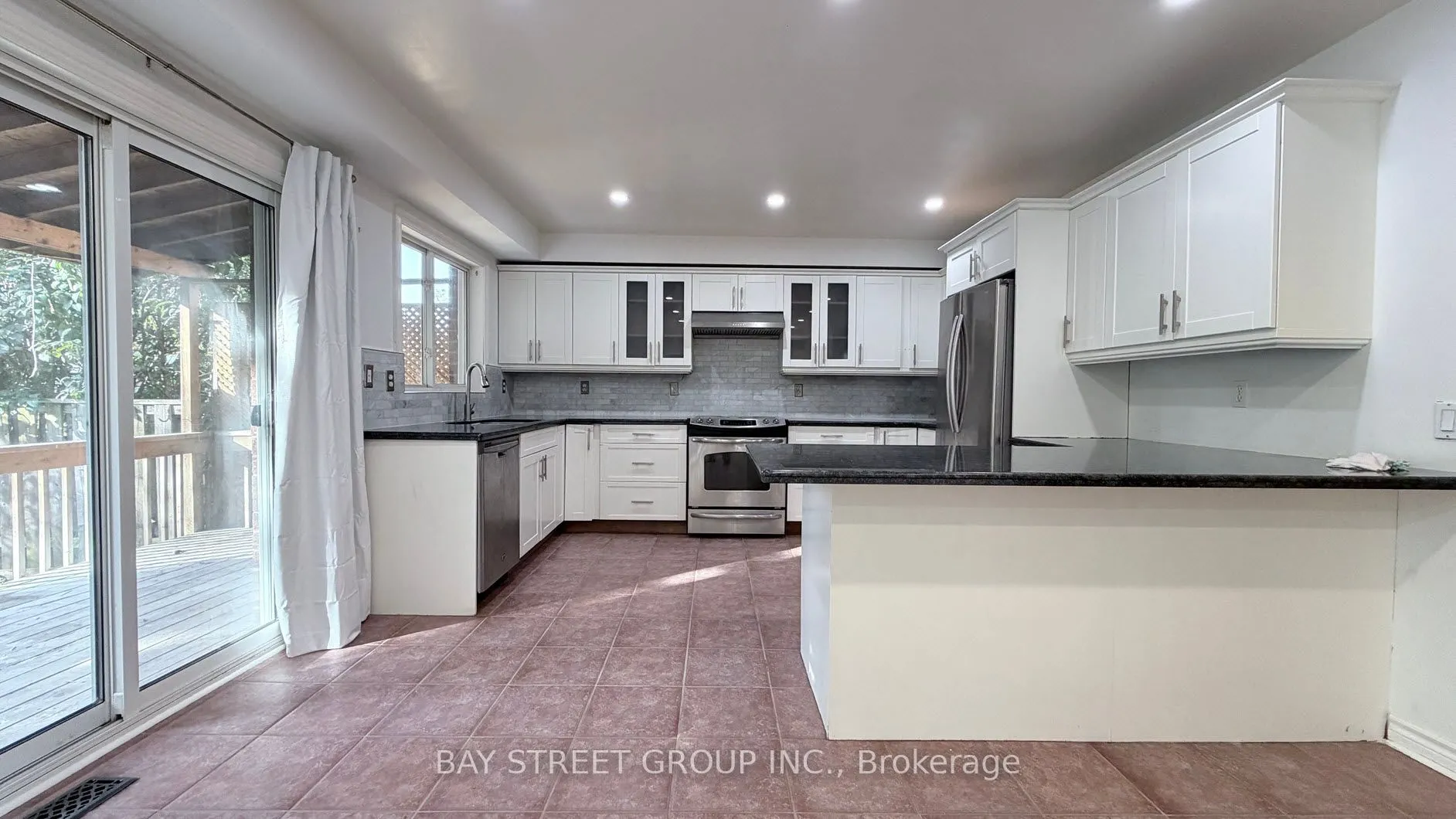 76 Sawmill Valley Drive