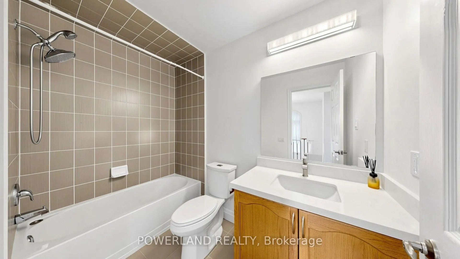 259 Dundas Way