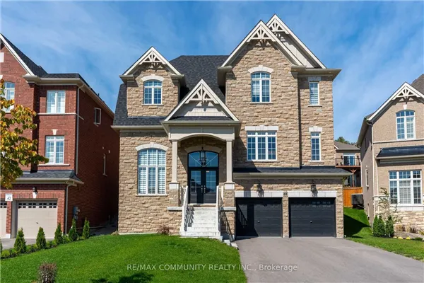 62 Heritage Road
