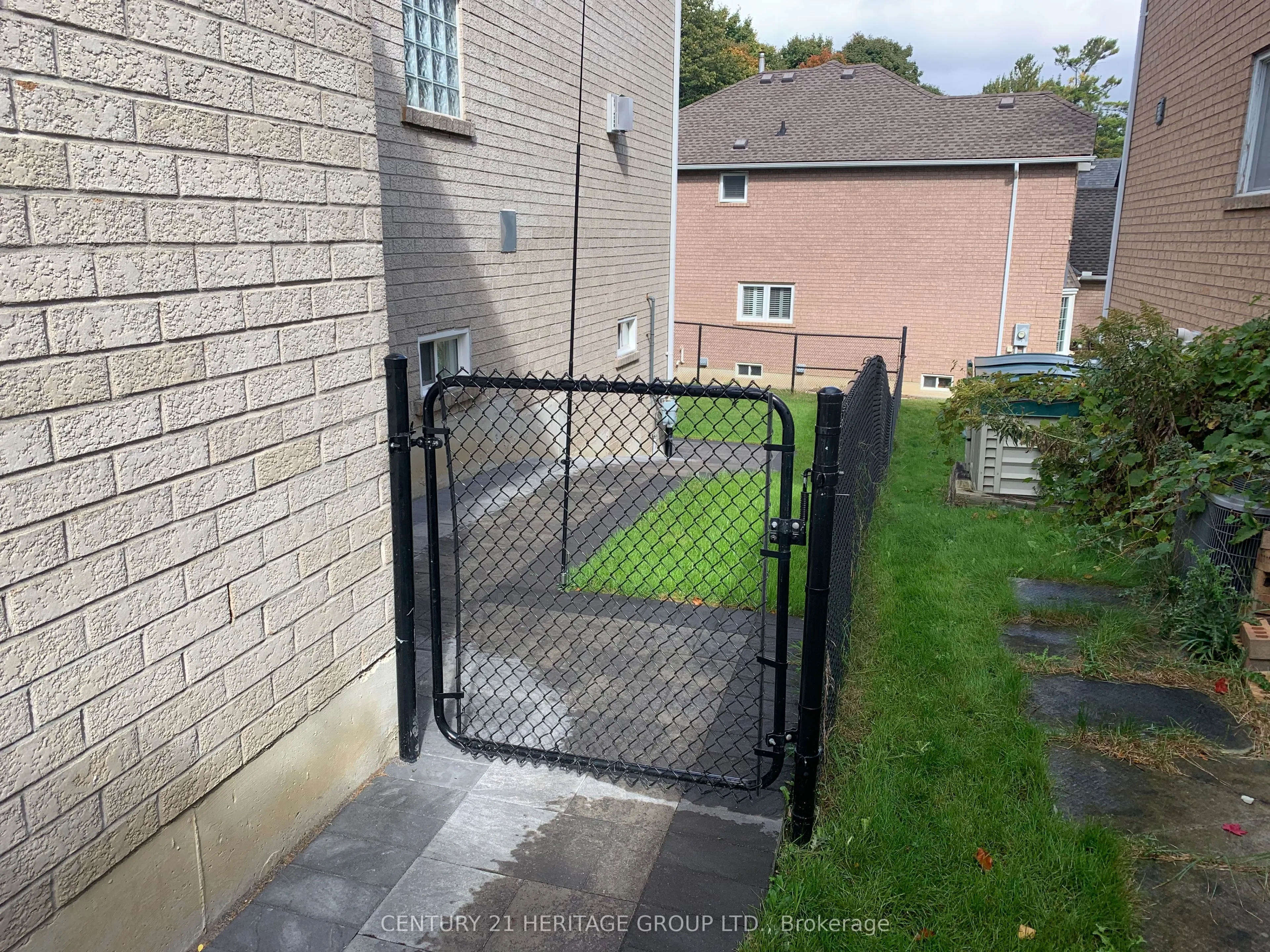 337 Carruthers Avenue #Walk-Out Basement
