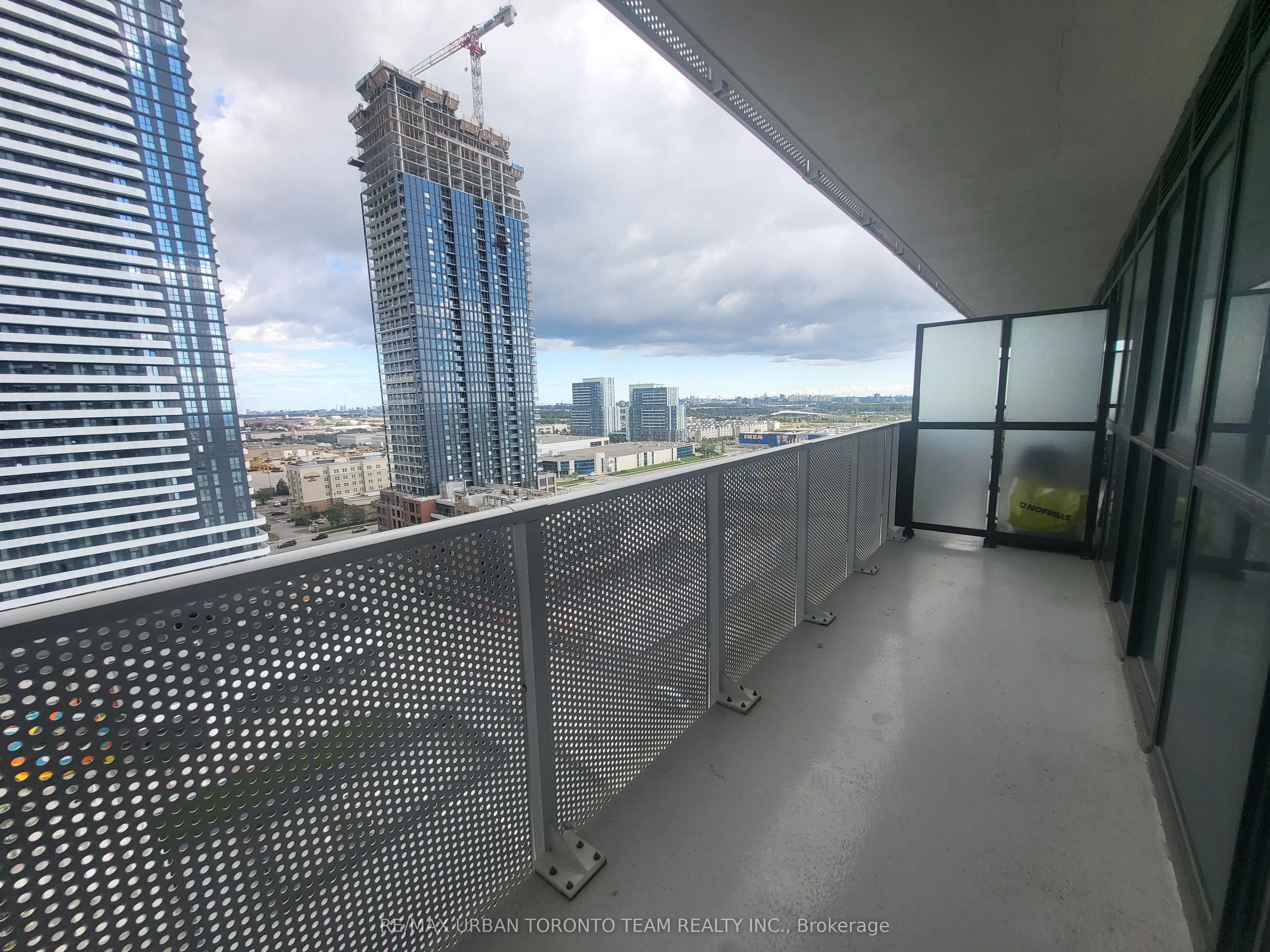 195 Commerce Street #1717