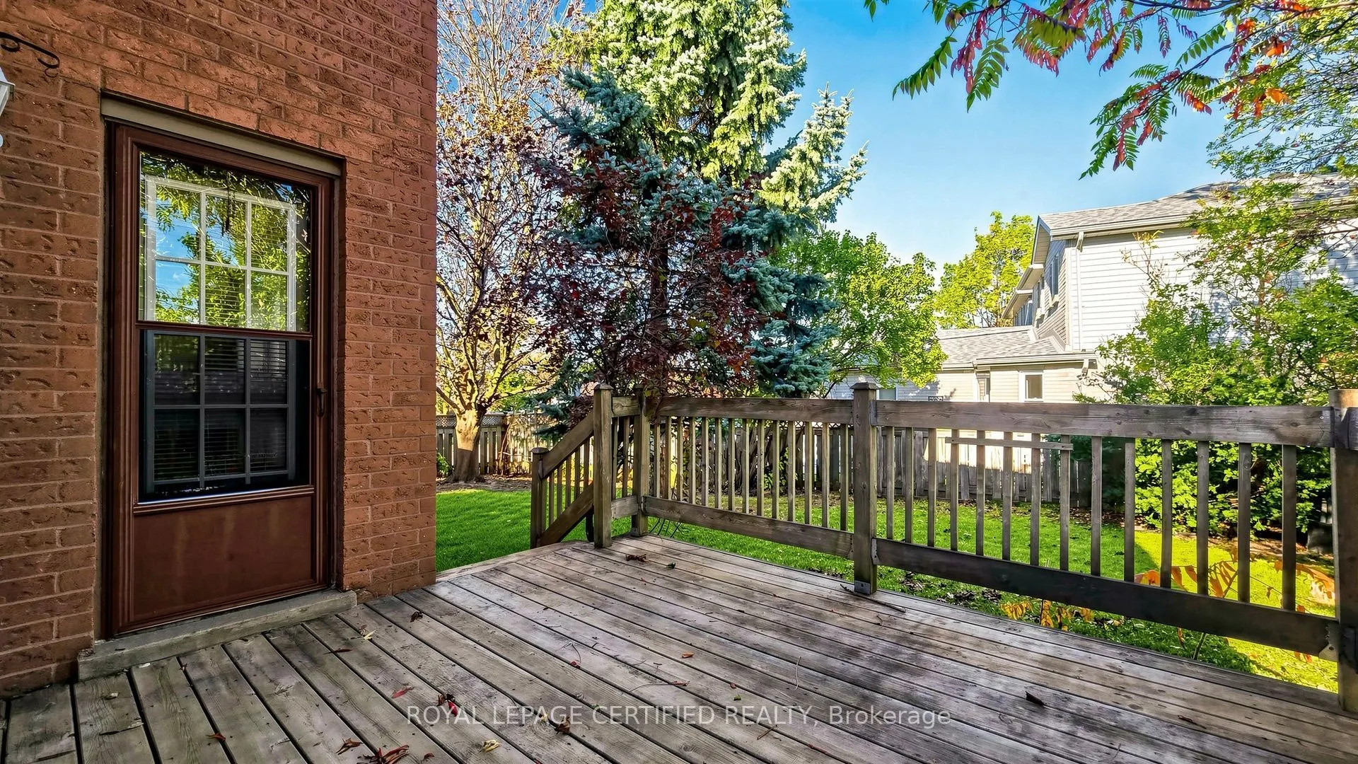 2 Gres Court